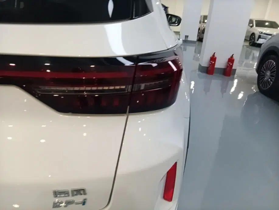 EXEED Zhuifeng C-DM 2023 1.5 TCI-DHT 80KM "Chengfengqi" Edition — миниатюра 9