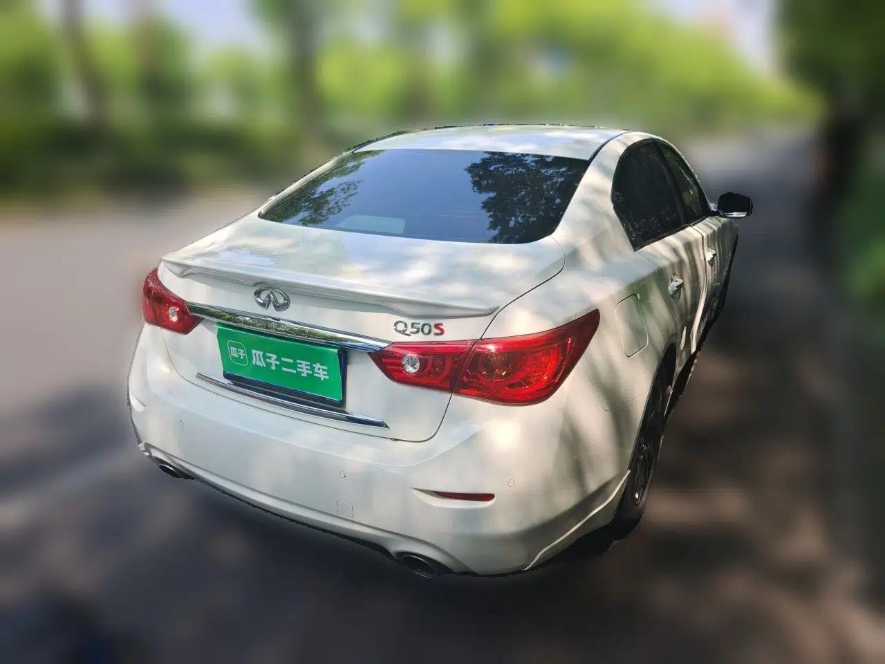 Infiniti Q50 2014 2.0T Luxury Edition — миниатюра 6