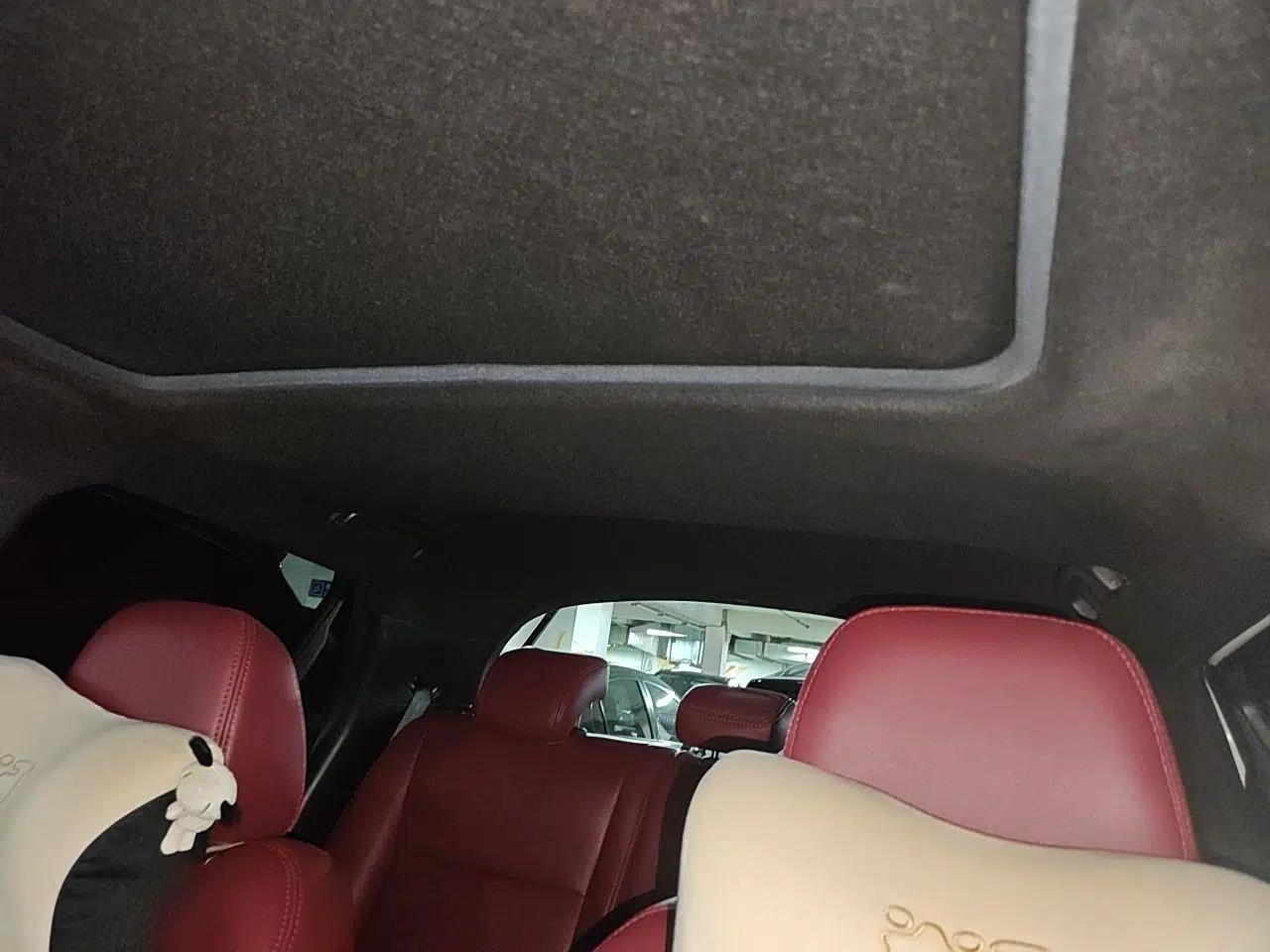Infiniti ESQ 2014 1.6L Luxury Edition — миниатюра 18