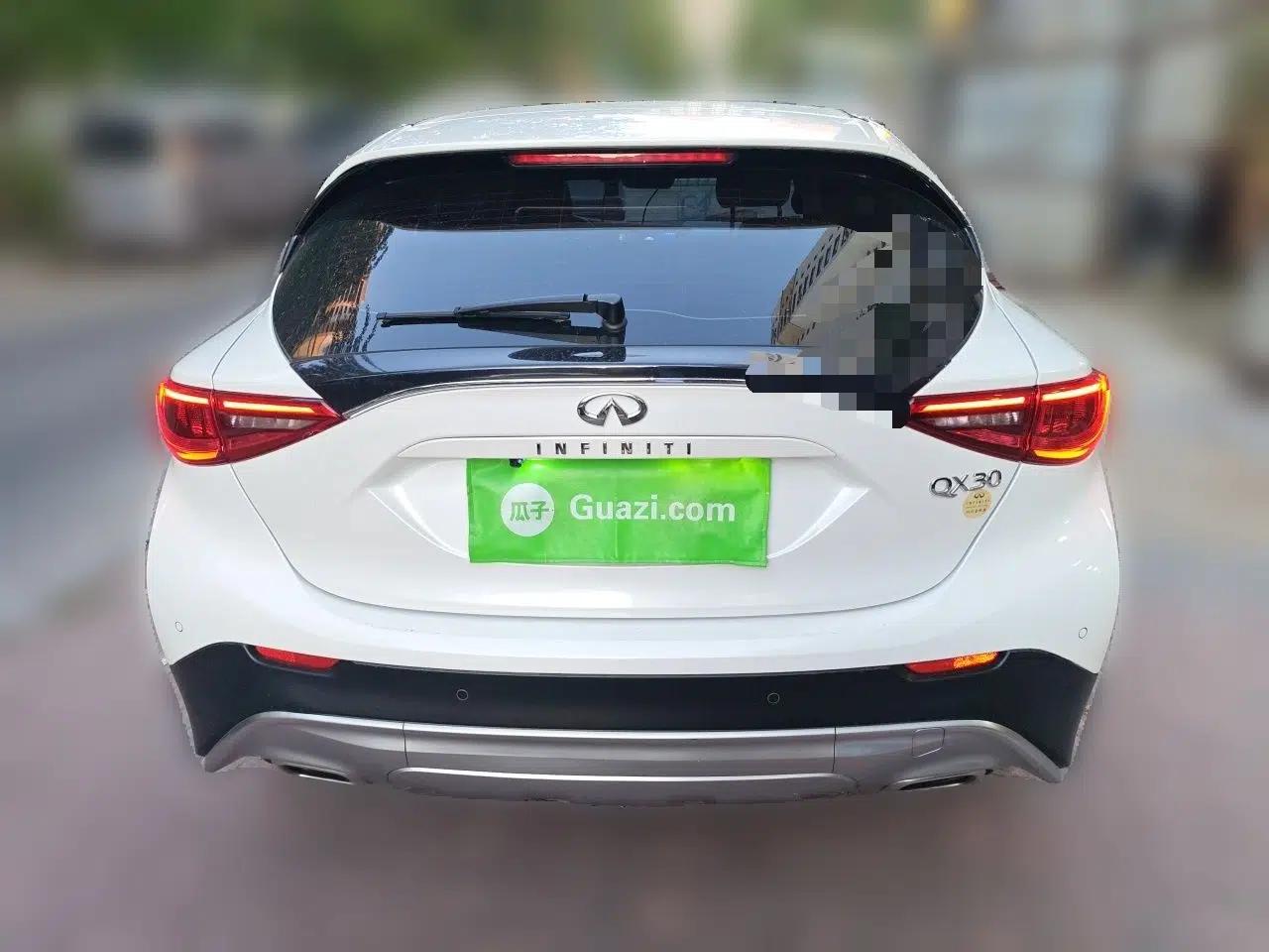 Infiniti QX30 2017 1.6T Two-Wheel Drive Fashion Edition — миниатюра 5