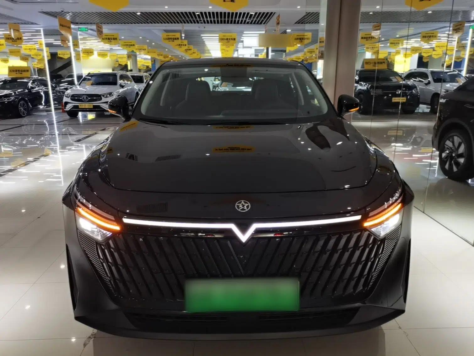 Venucia V DD-i 2023 60km iD Version — миниатюра 2