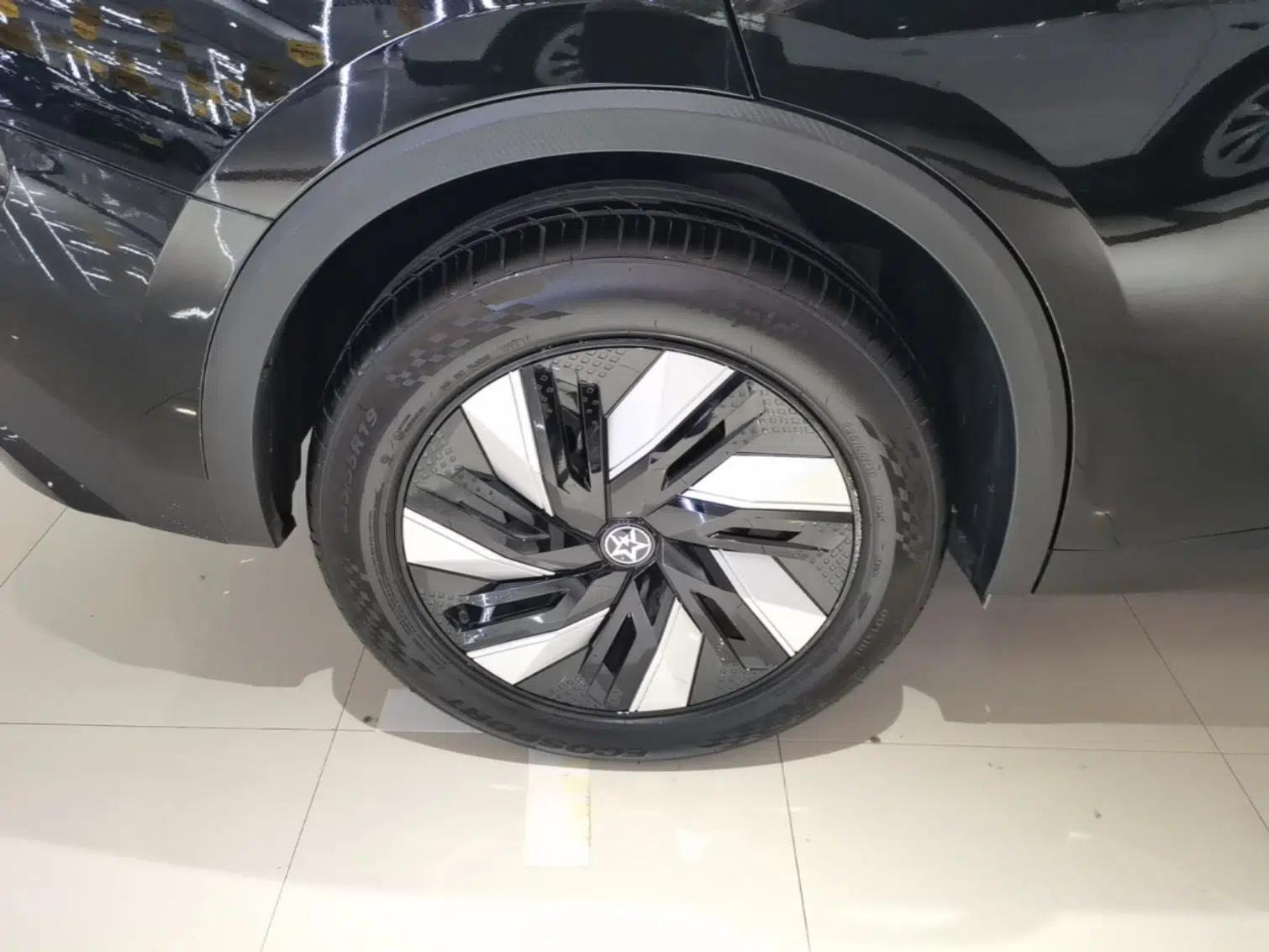 Venucia V DD-i 2023 60km iD Version — миниатюра 11