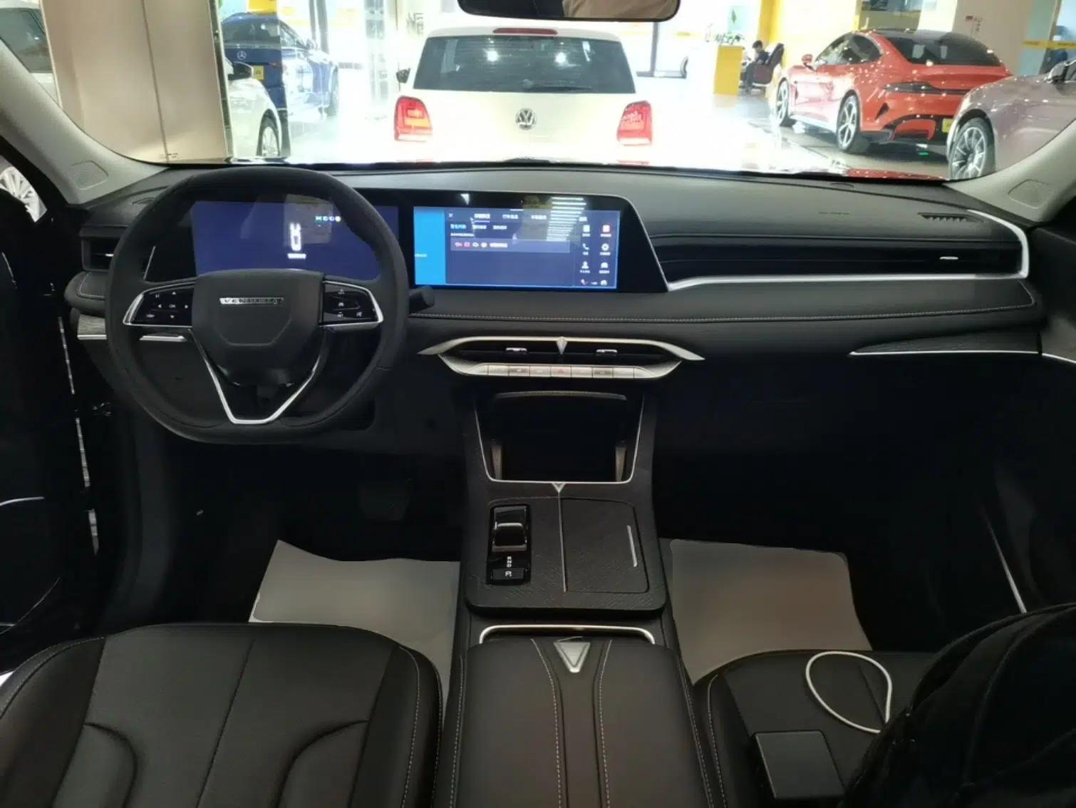 Venucia V DD-i 2023 60km iD Version — миниатюра 12