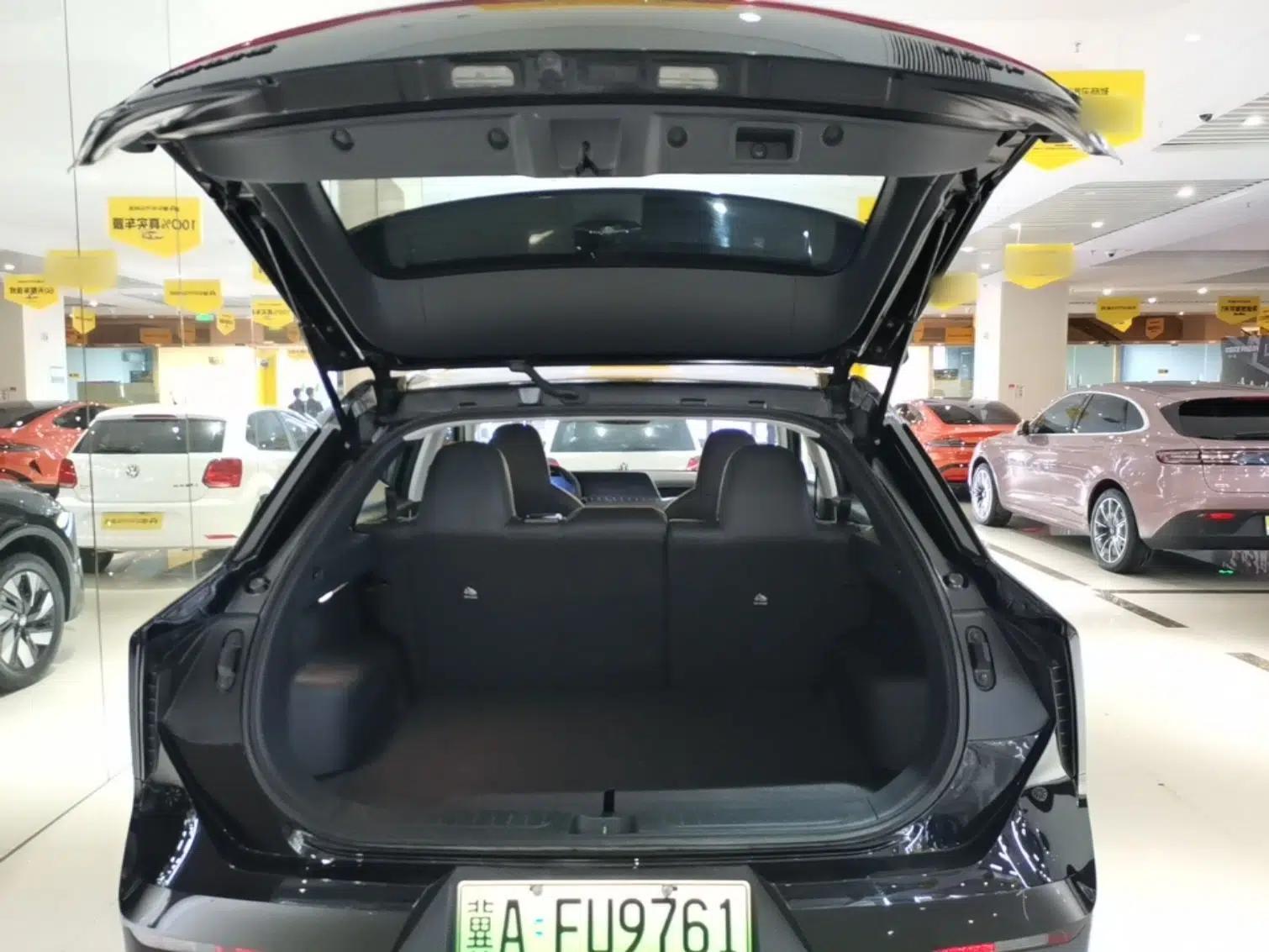 Venucia V DD-i 2023 60km iD Version — миниатюра 22