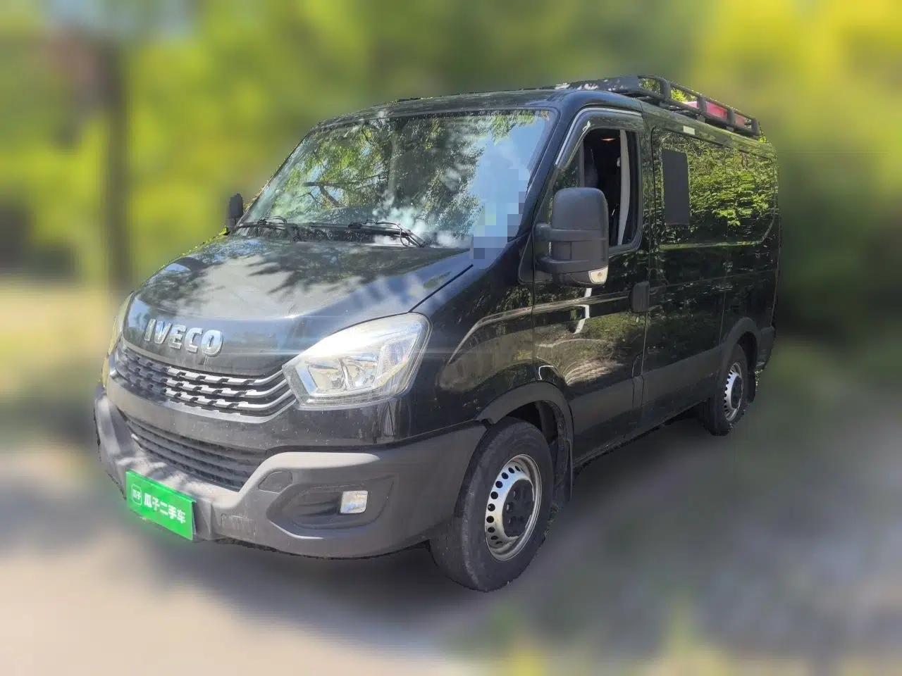 Iveco Eurocargo 2021 2.0T Manual Super-Rui Short Wheelbase Low-Roof Side-Hinged Door F1A — миниатюра 1