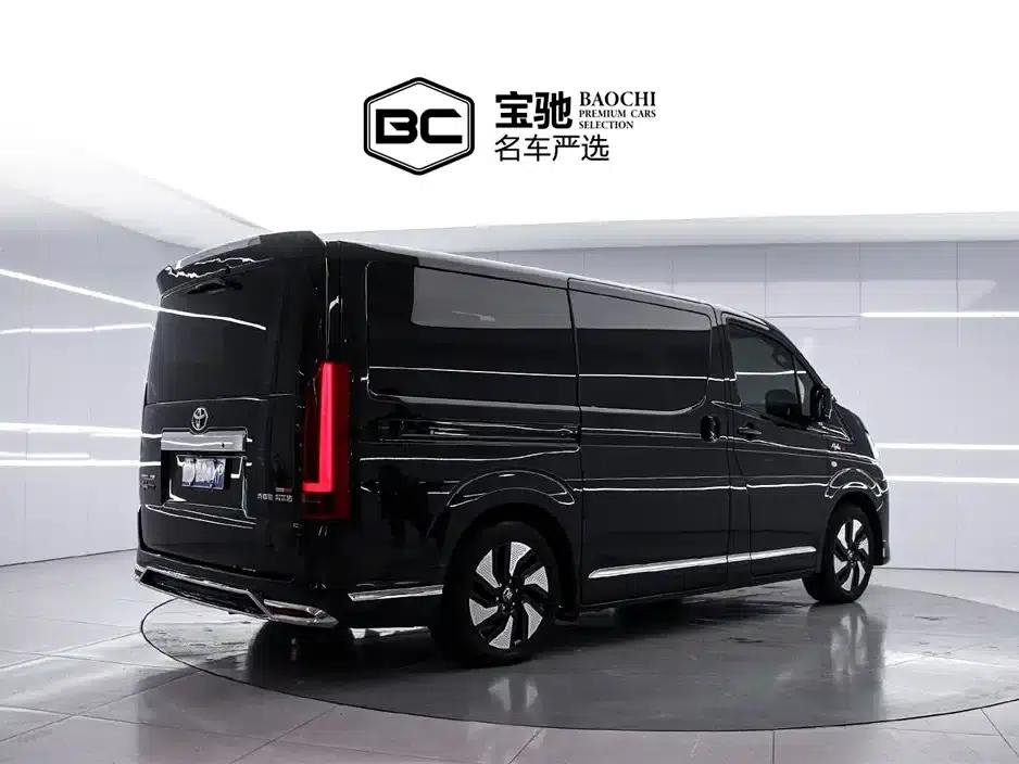 2025 HIACE 3.5L Automatic — миниатюра 3