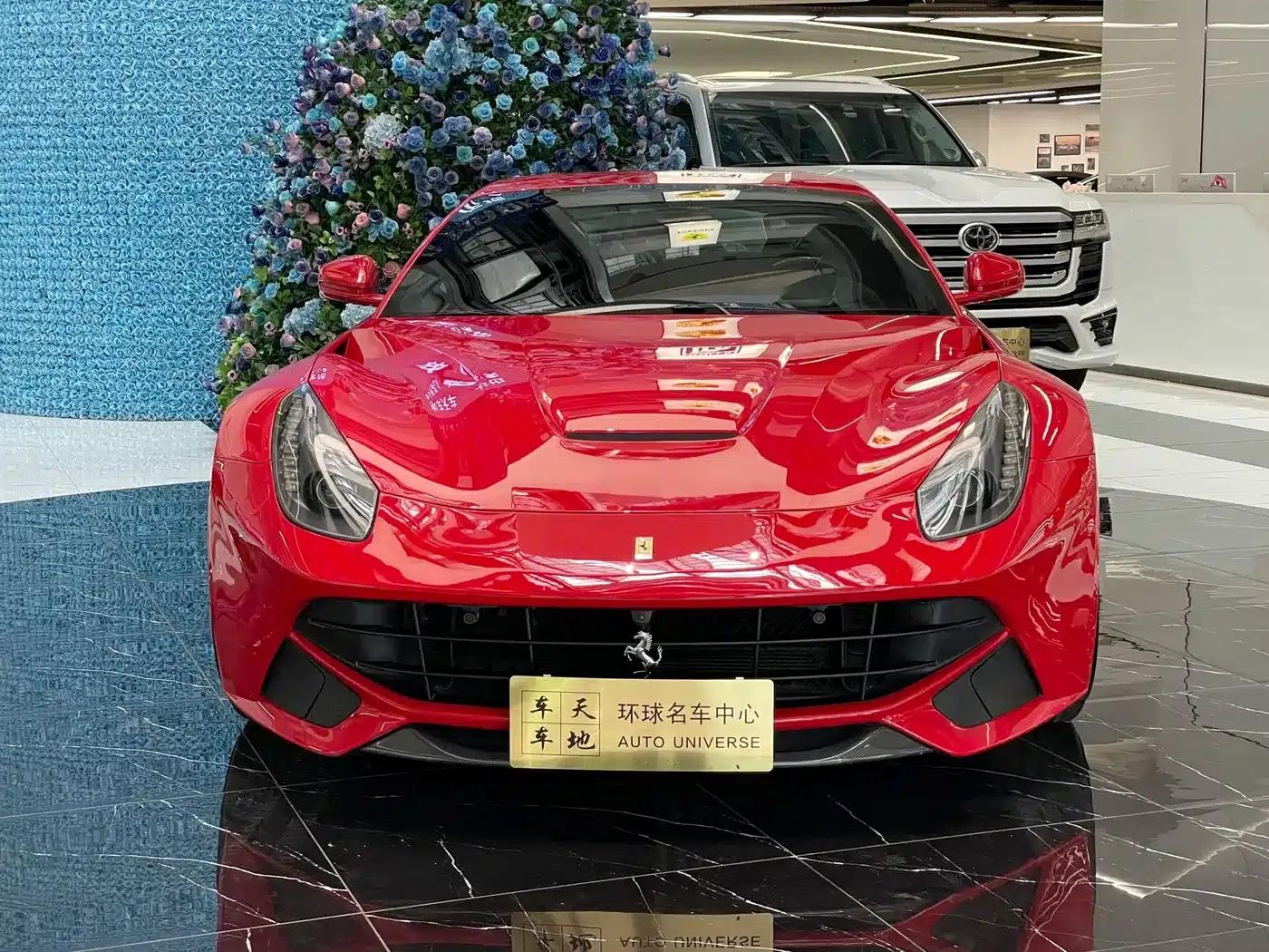 2013 F12berlinetta 6.3L Standard Model — миниатюра 16