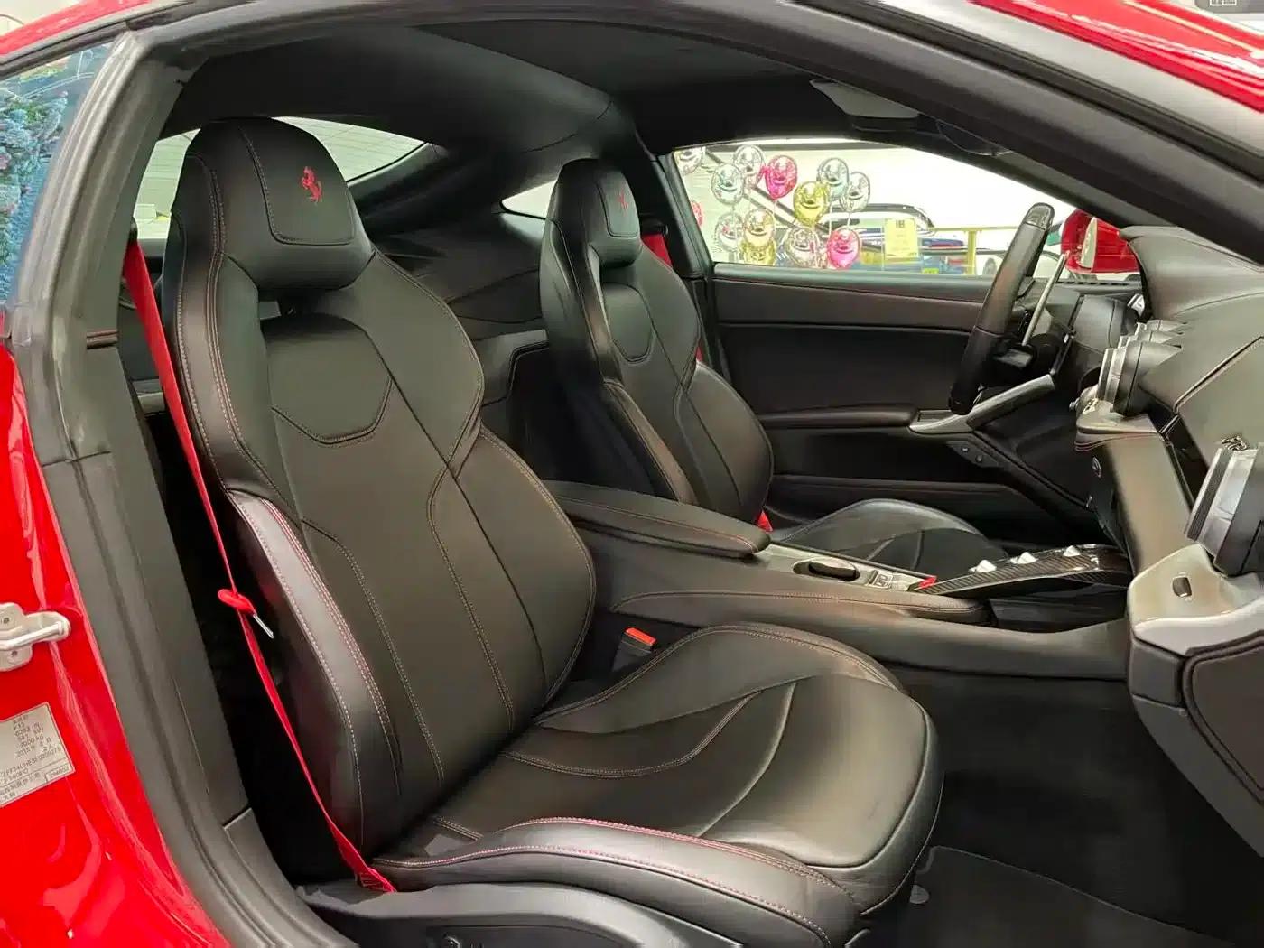 2013 F12berlinetta 6.3L Standard Model — миниатюра 6