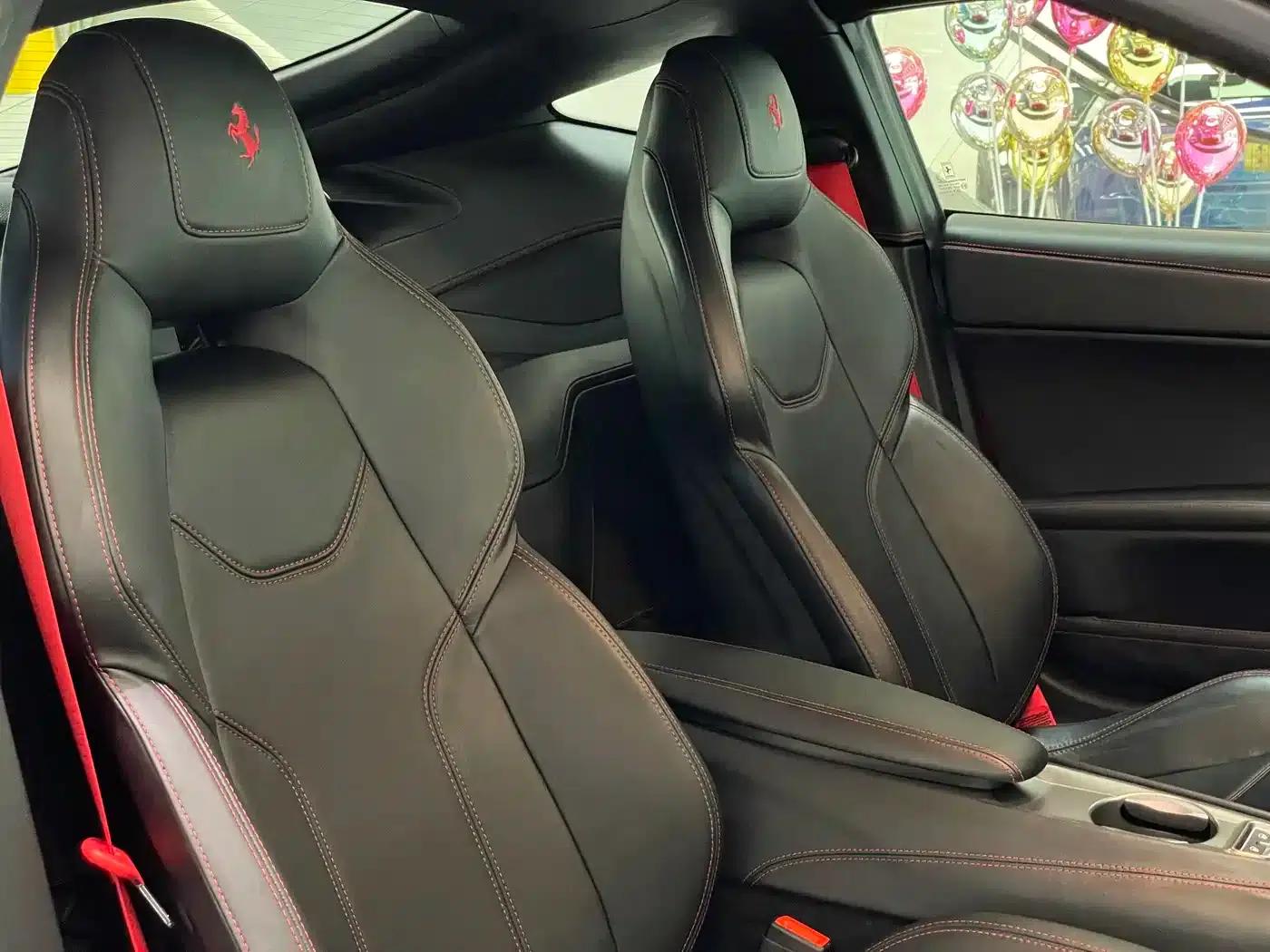 2013 F12berlinetta 6.3L Standard Model — миниатюра 9