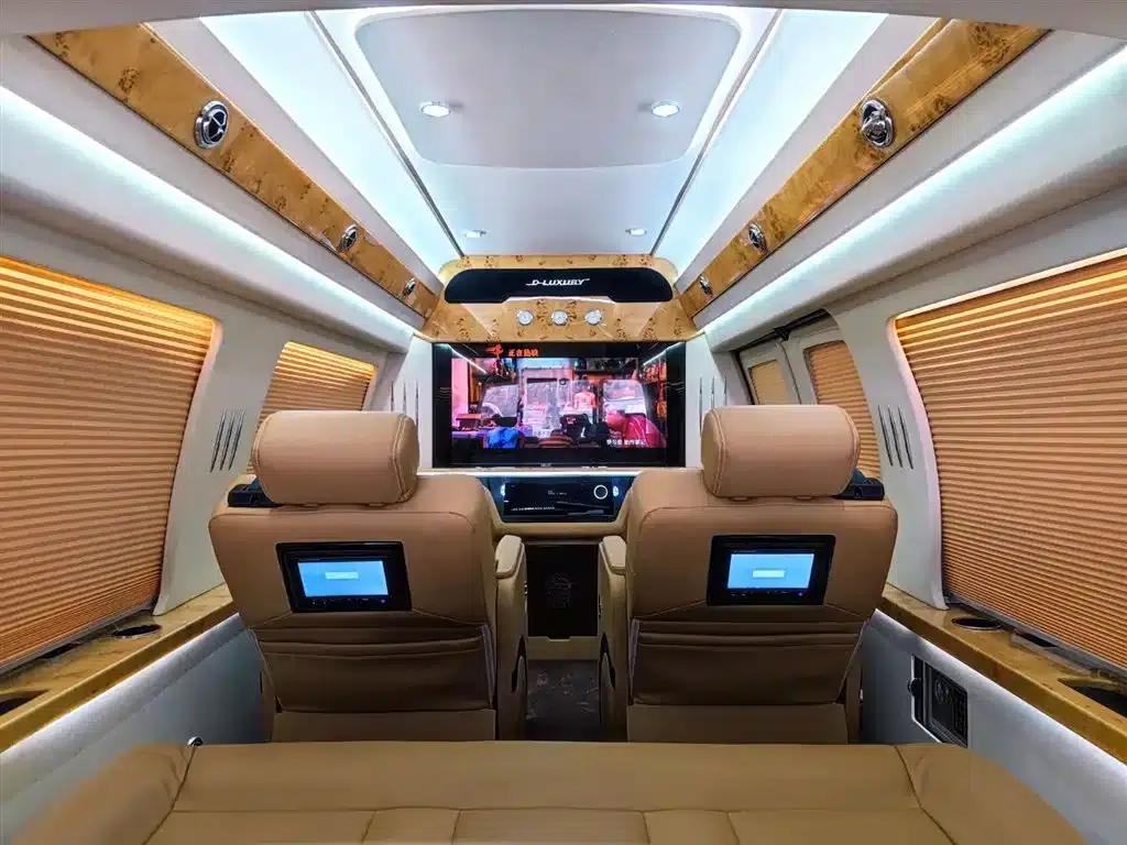 2014 SAVANA 5.3L 1500S Premium Edition — миниатюра 10