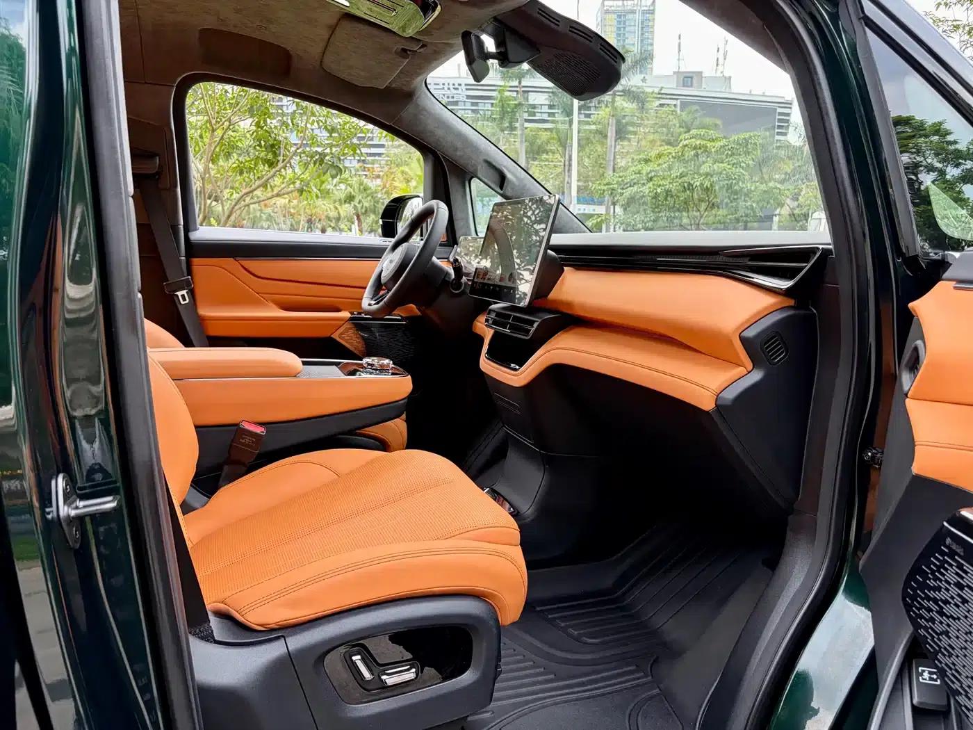 Yizhen L380 2025 Model 805km Flagship Edition 4WD — миниатюра 11