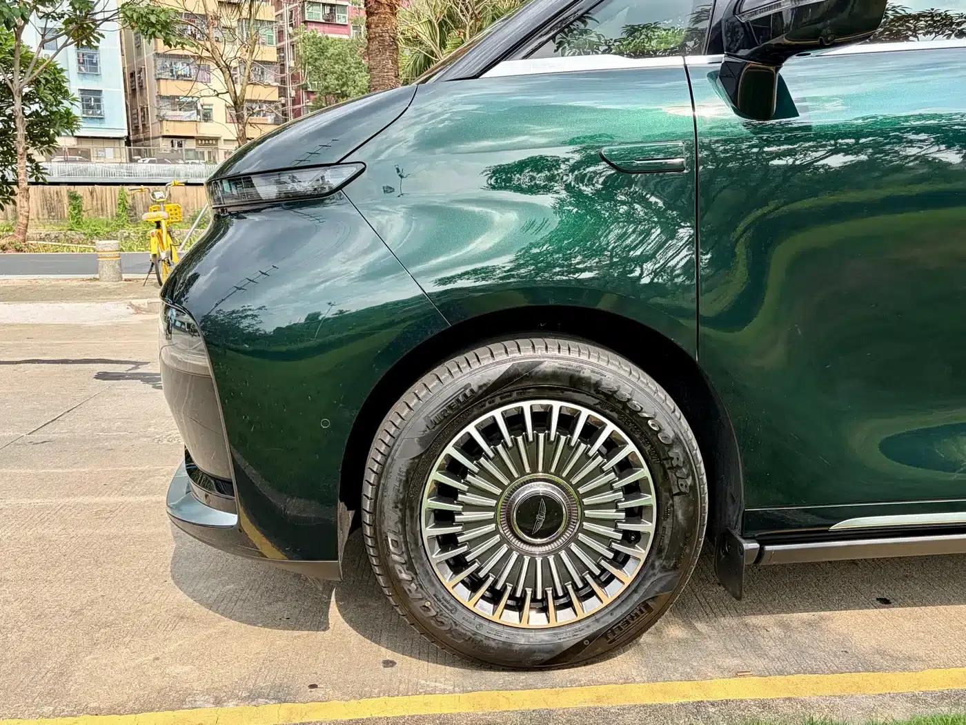 Yizhen L380 2025 Model 805km Flagship Edition 4WD — миниатюра 38