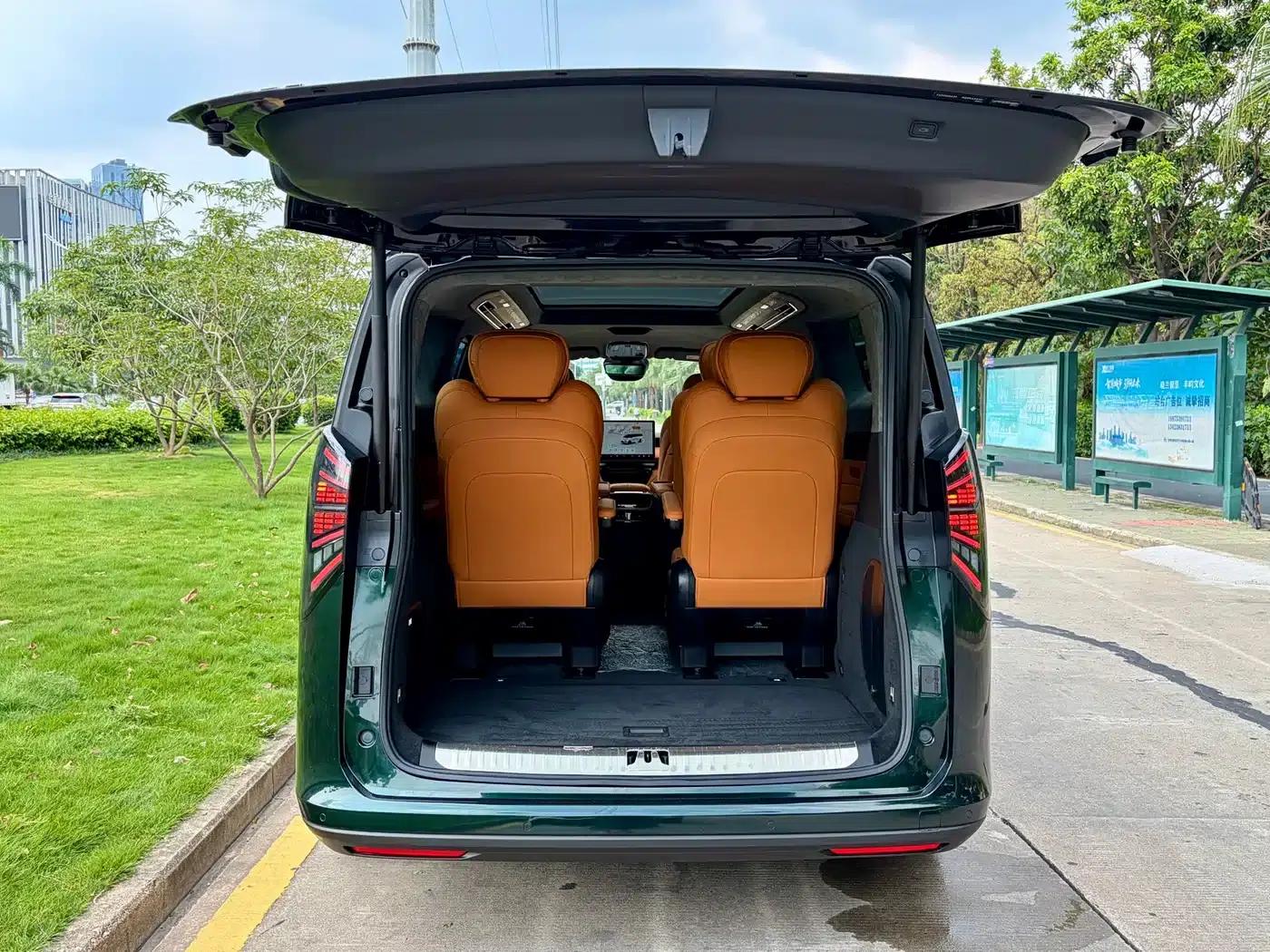 Yizhen L380 2025 Model 805km Flagship Edition 4WD — миниатюра 39