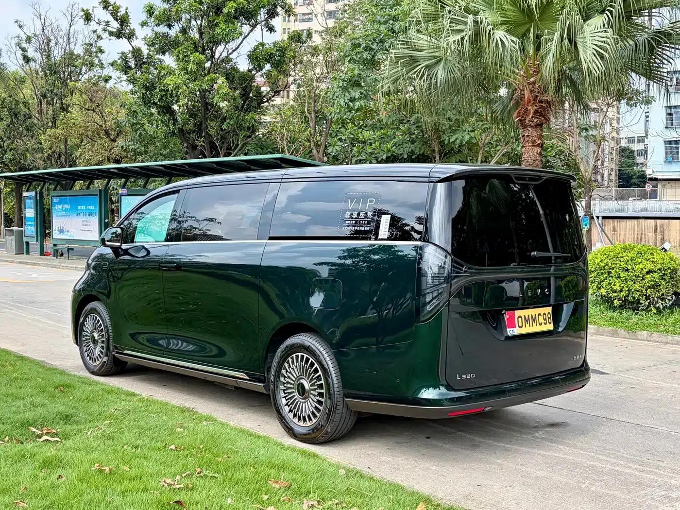 Yizhen L380 2025 Model 805km Flagship Edition 4WD — миниатюра 6