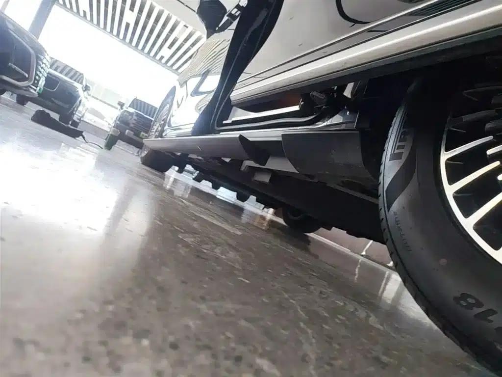 Yizhen L380 2025 Model 805km Flagship Edition 4WD — миниатюра 22