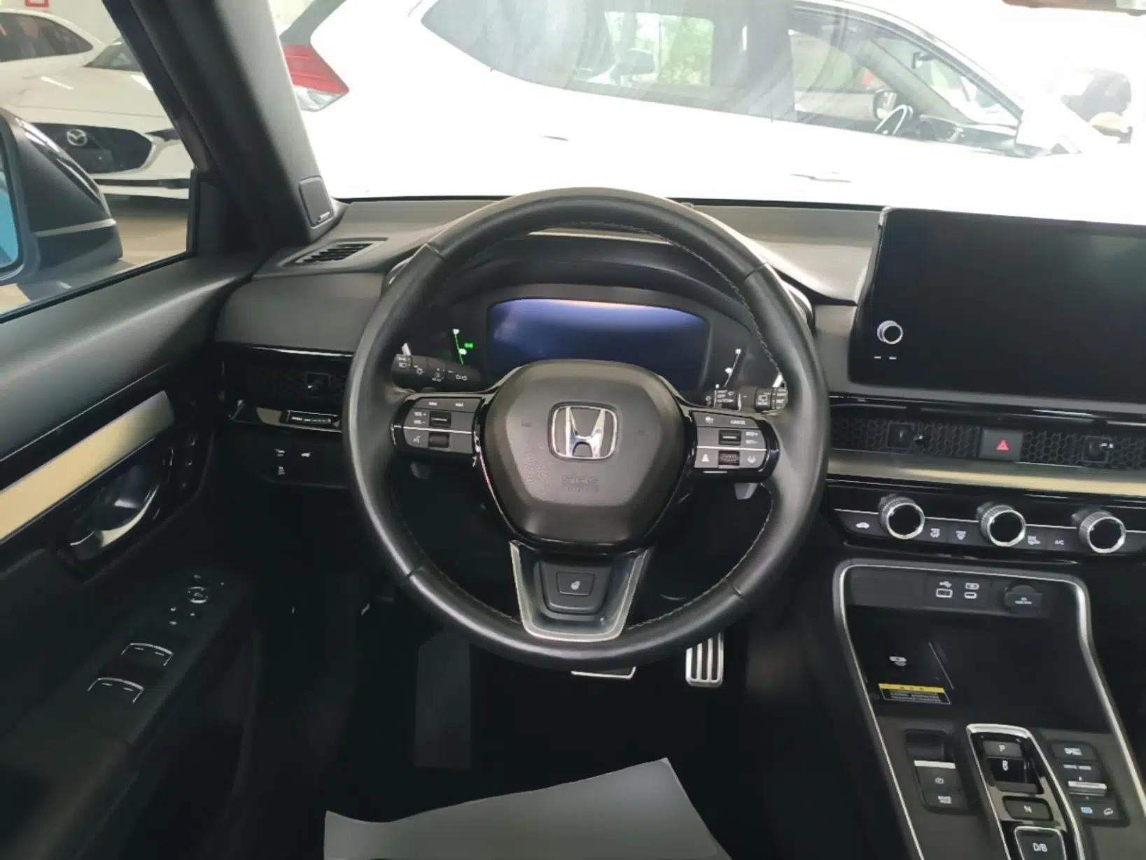 Honda Breeze New Energy 2023 ePHEV Ultimate Edition — миниатюра 18