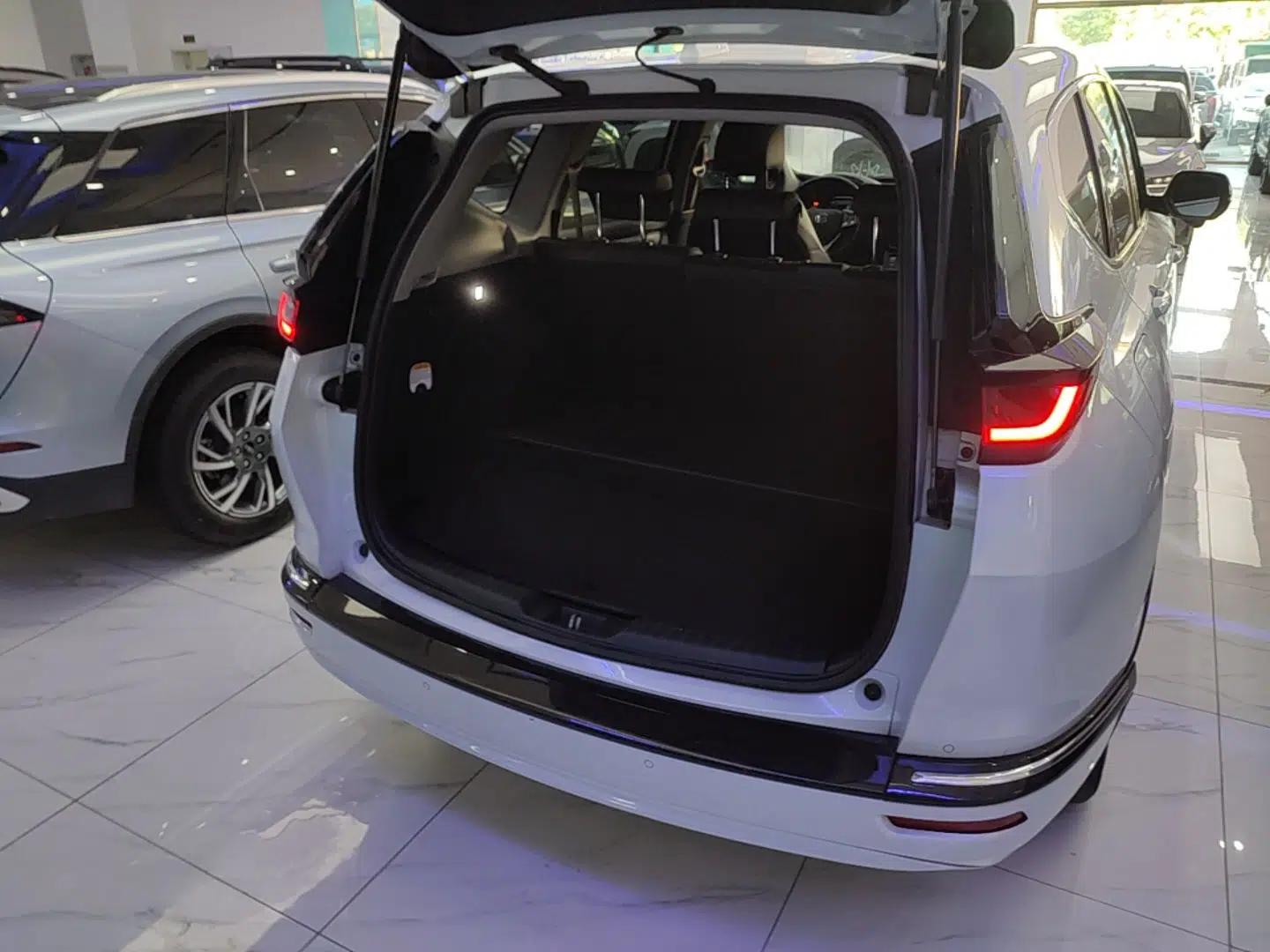 Honda Breeze New Energy 2022 ePHEV Prestige Edition — миниатюра 22
