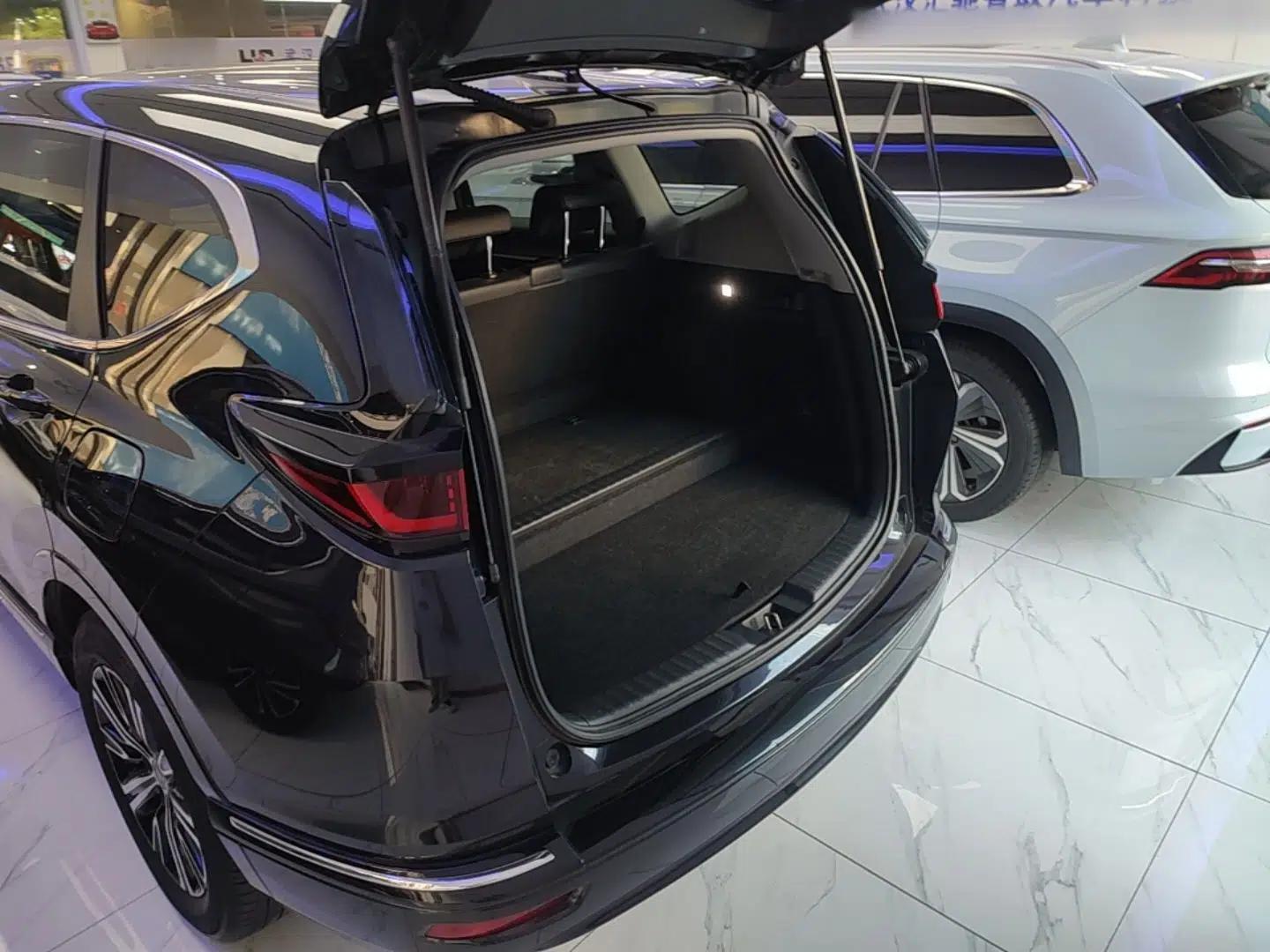 Honda Breeze New Energy 2022 ePHEV Luxury Edition — миниатюра 22