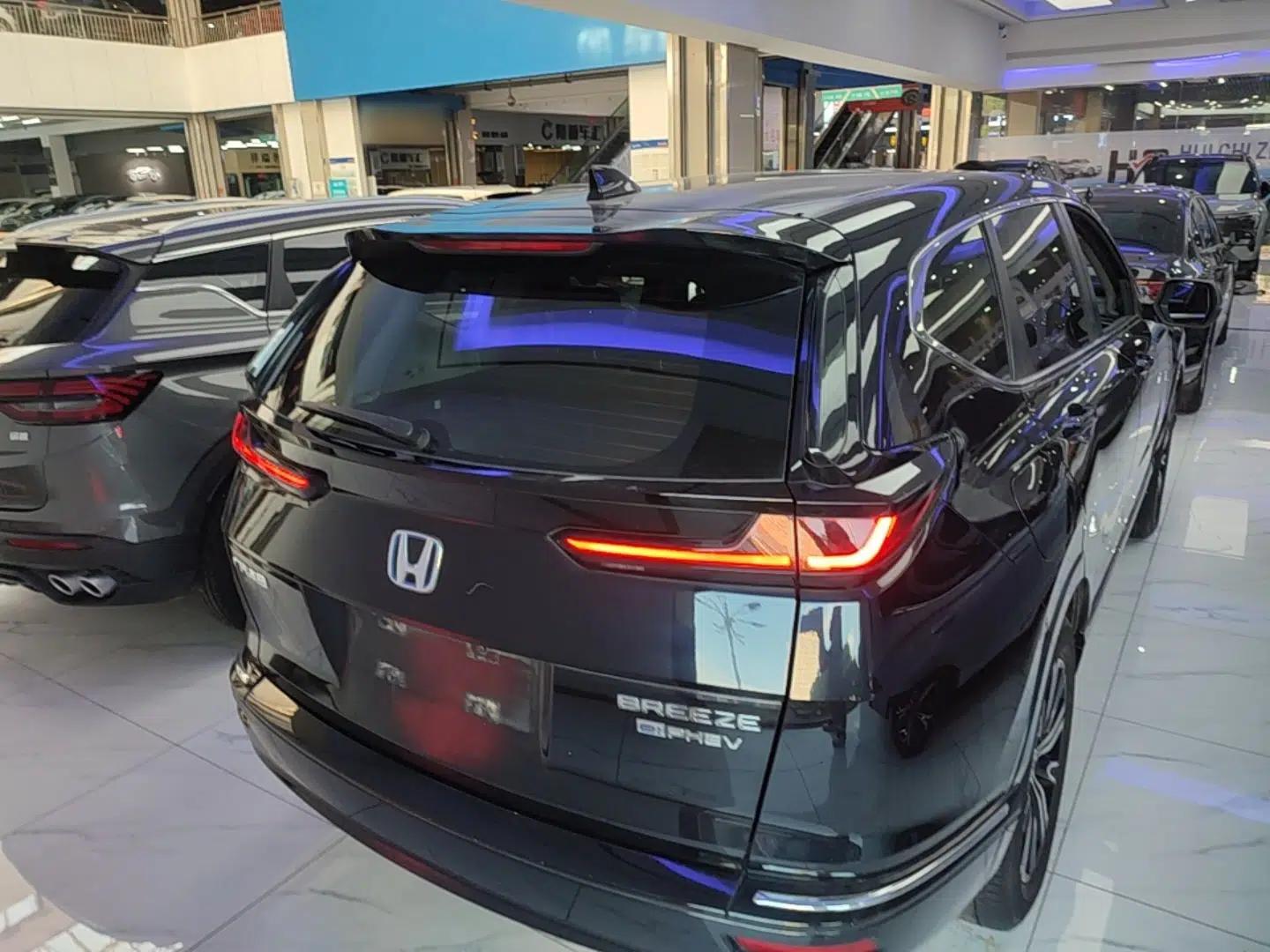 Honda Breeze New Energy 2022 ePHEV Luxury Edition — миниатюра 5