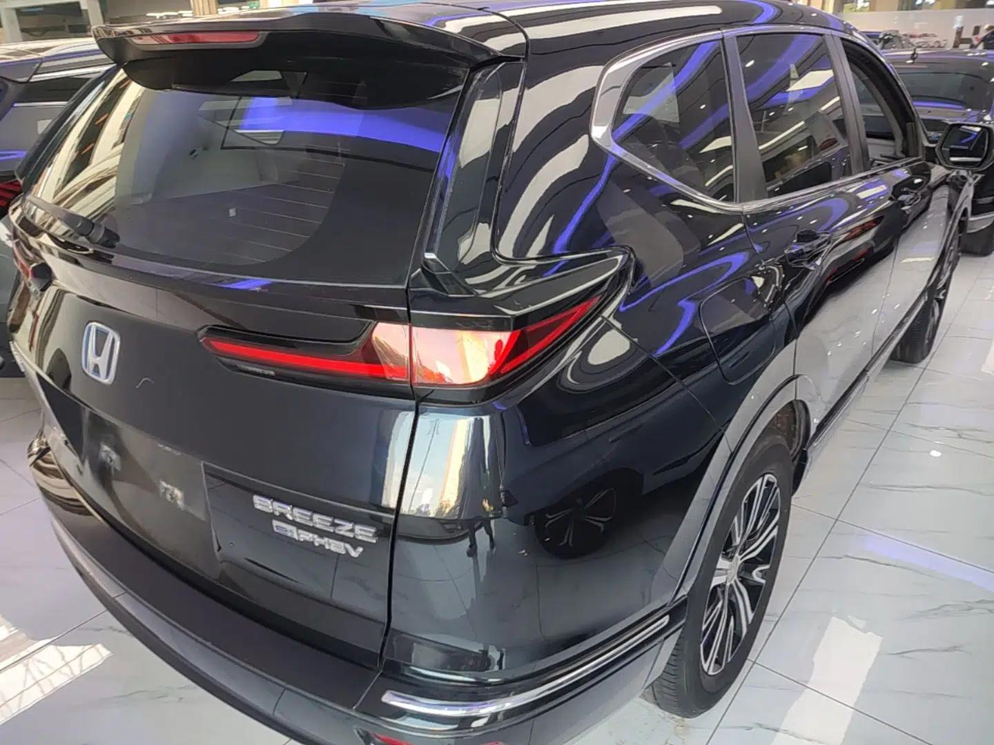 Honda Breeze New Energy 2022 ePHEV Luxury Edition — миниатюра 9