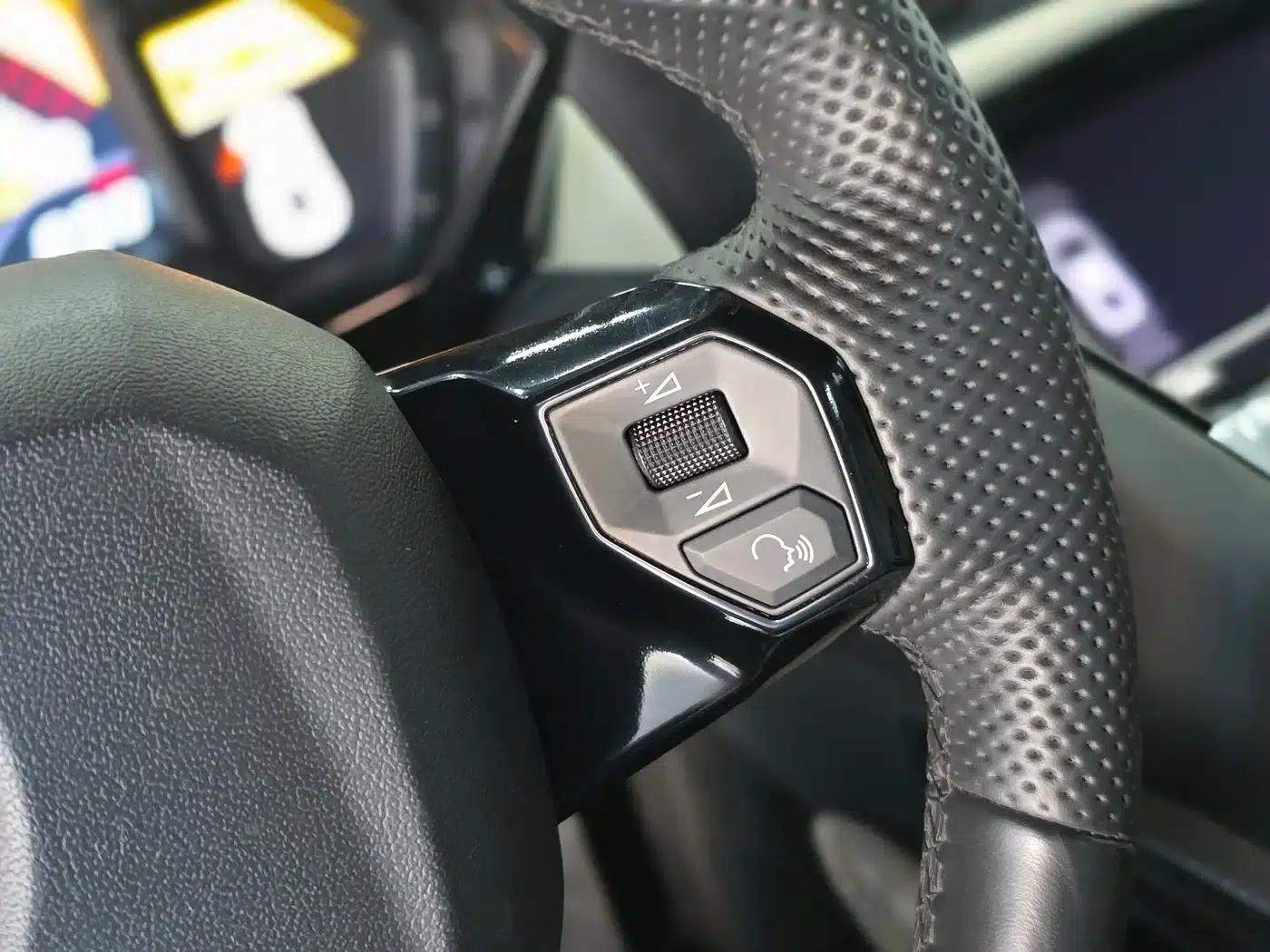 2011 Aventador LP 700-4 — миниатюра 10