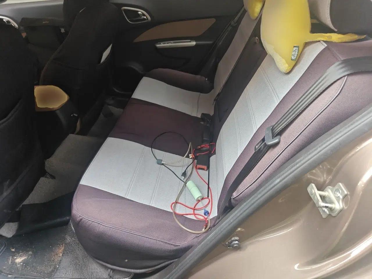 Baojun 630 2013 1.5L manual Comfort trim — миниатюра 17