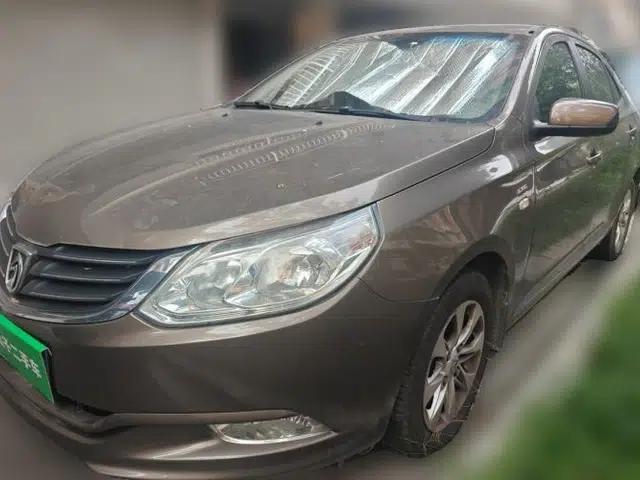 Baojun 630 2013 1.5L manual Comfort trim