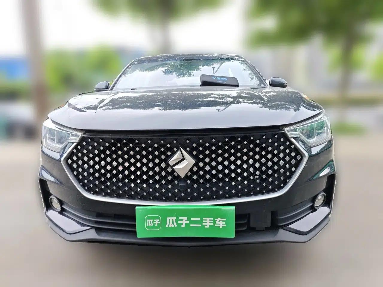 Baojun RC-6 2019 1.5T CVT 24-Hour Online Luxury Edition — миниатюра 2