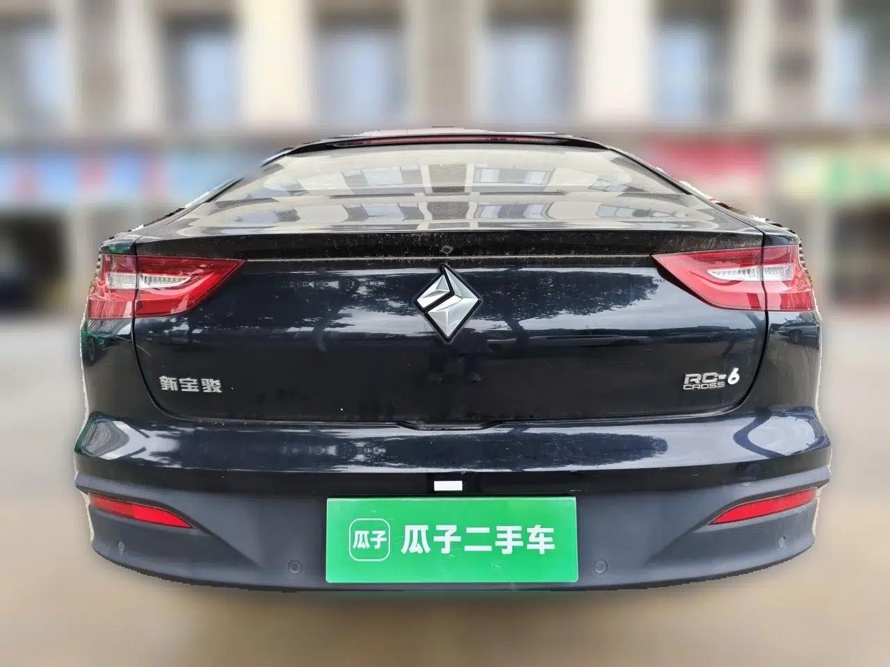 Baojun RC-6 2019 1.5T CVT 24-Hour Online Luxury Edition — миниатюра 5