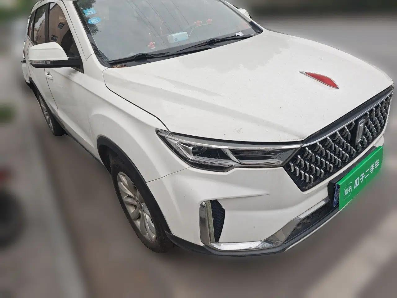 Bestune T33 2019 1.6L Manual Luxury Edition China VI — миниатюра 3