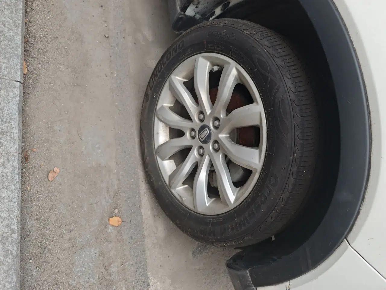 Bestune T33 2019 1.6L Manual Luxury Edition China VI — миниатюра 8
