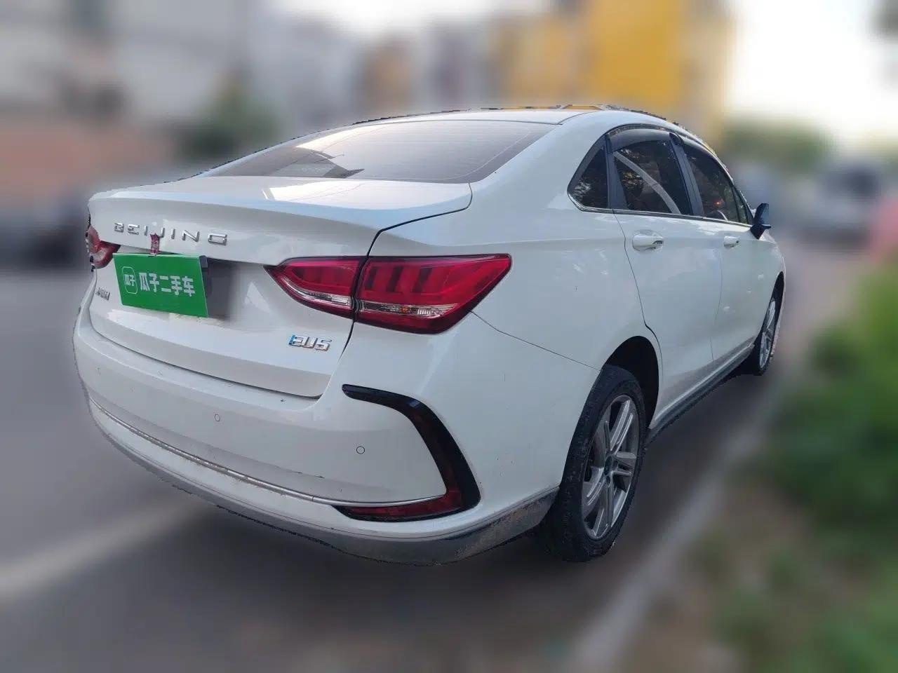 BAIC Beijing EU5 2022 Ride-Hailing Edition — миниатюра 6