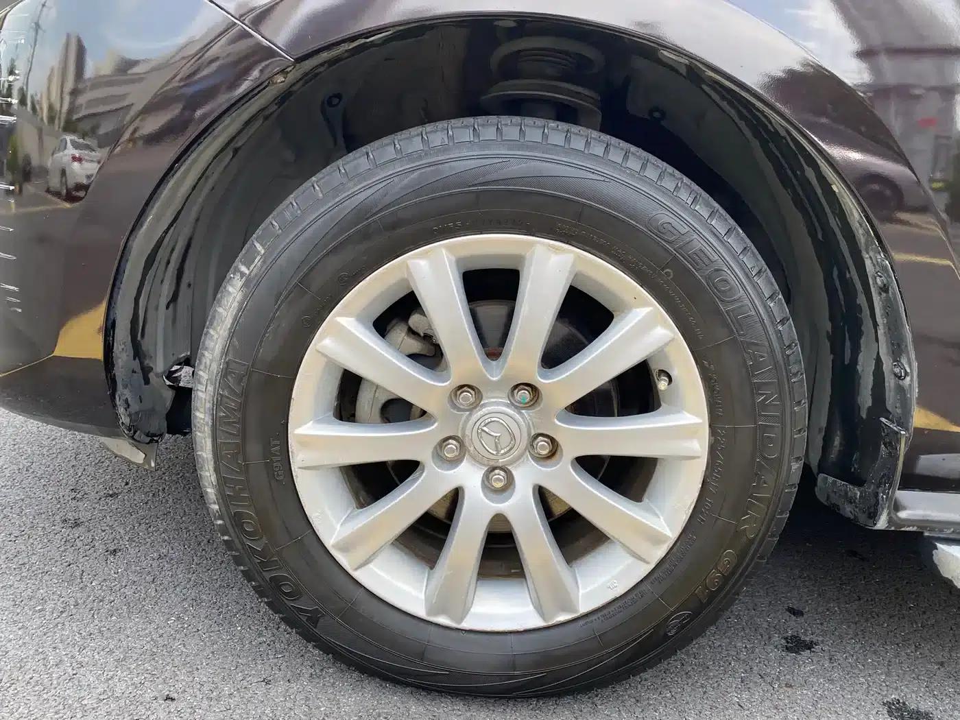 Imported 2011 Mazda CX-7 2.5L Luxury model — миниатюра 9