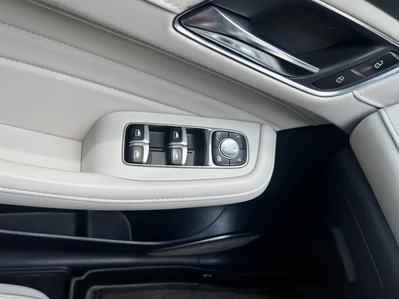 MG Pilot 2021 400TGI Automatic 2WD Trophy Flagship Edition — миниатюра 12