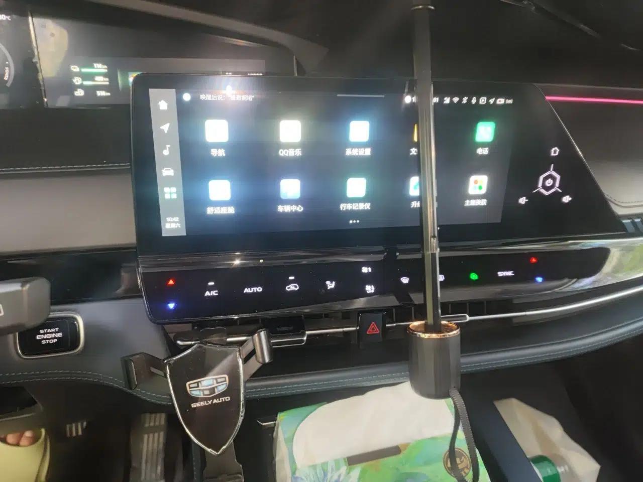 CHANGAN UNI-K iDD 2022 Blue Whale iDD 130km 1.5T Prestige Model — миниатюра 13