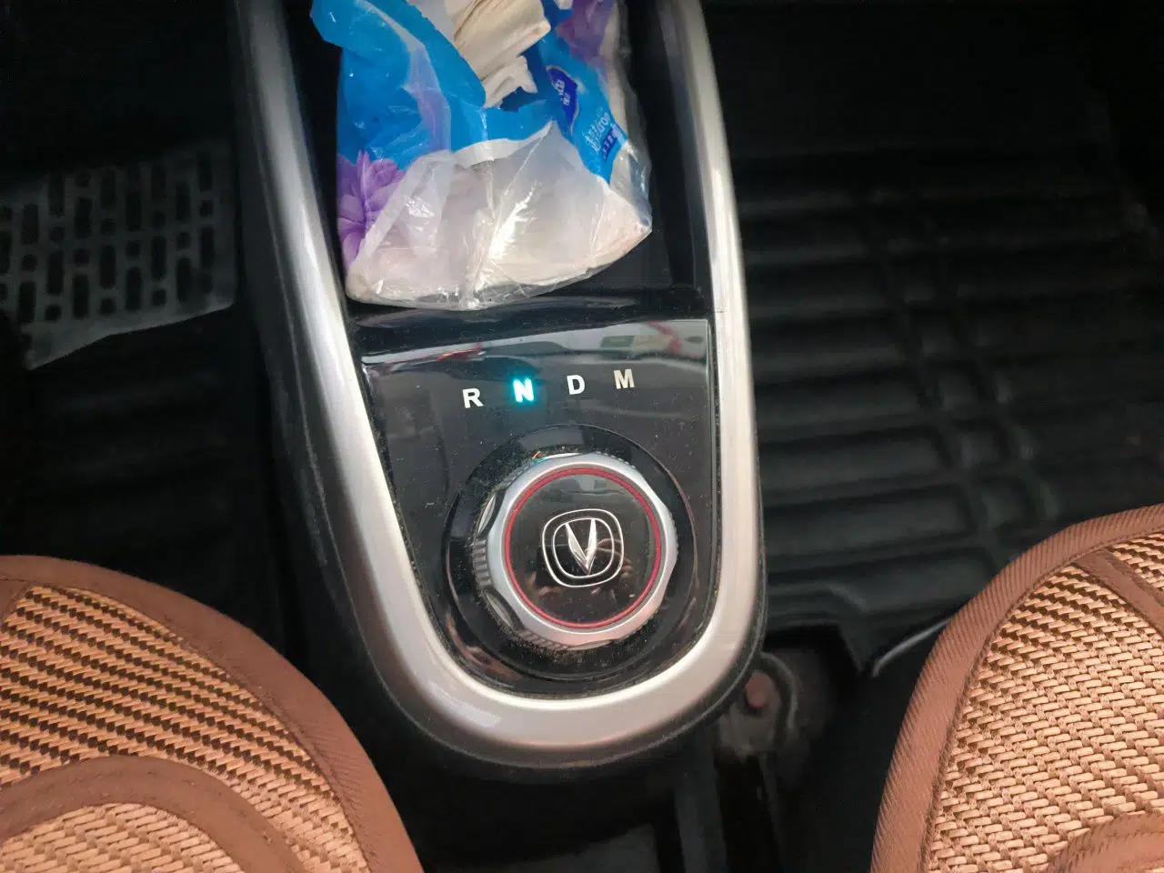 CHANGAN Benni 2015 1.4L IMT Luxury Model China V Standard — миниатюра 14