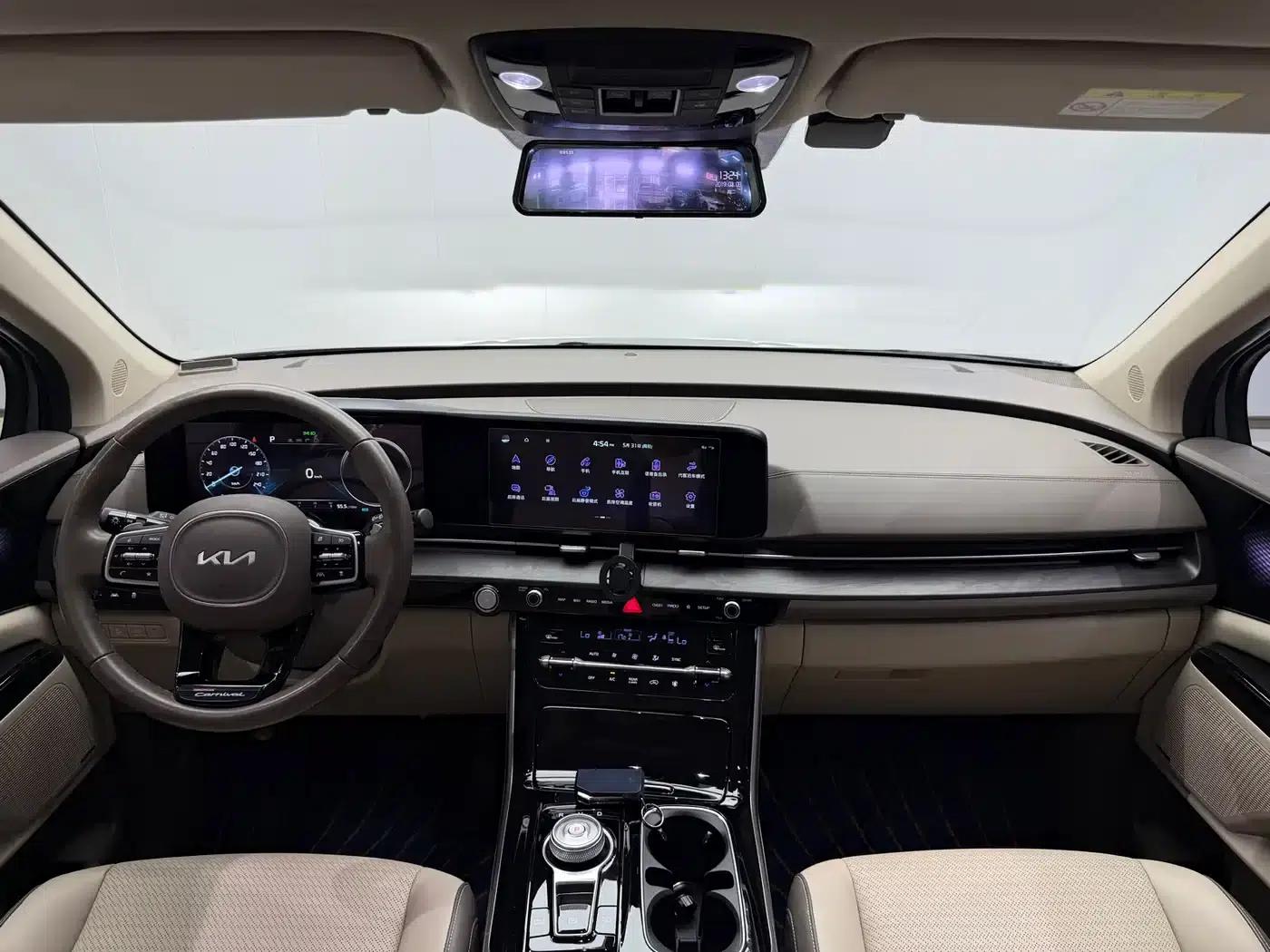 Carnival 2021 2.0T Flagship Edition — миниатюра 22