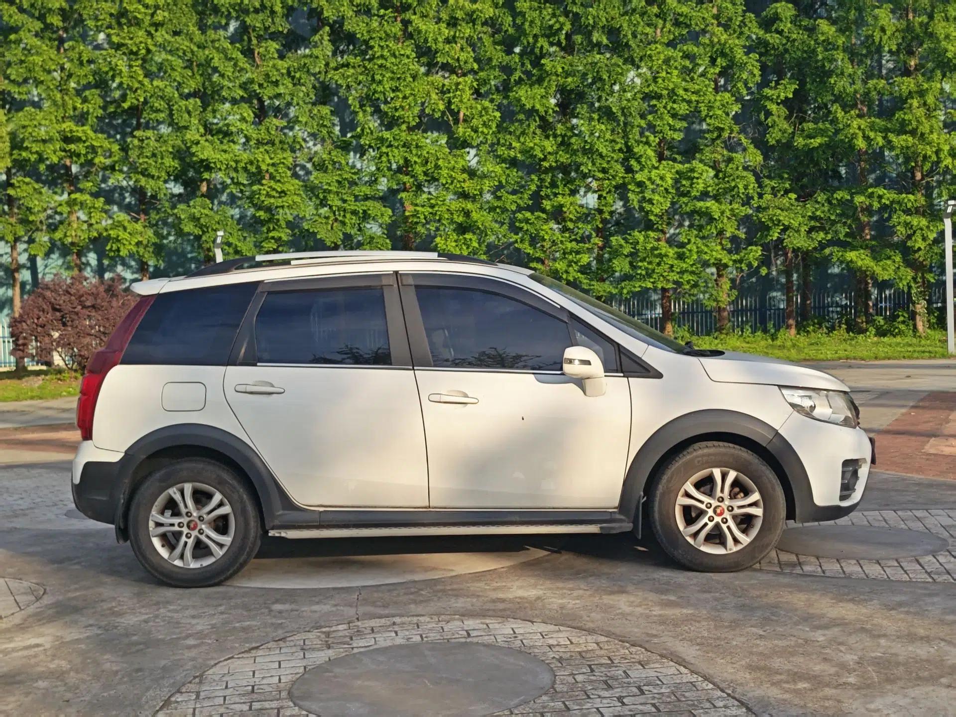 FORTHING Joyear XV 2015 1.6L CVT Luxury Model — миниатюра 14