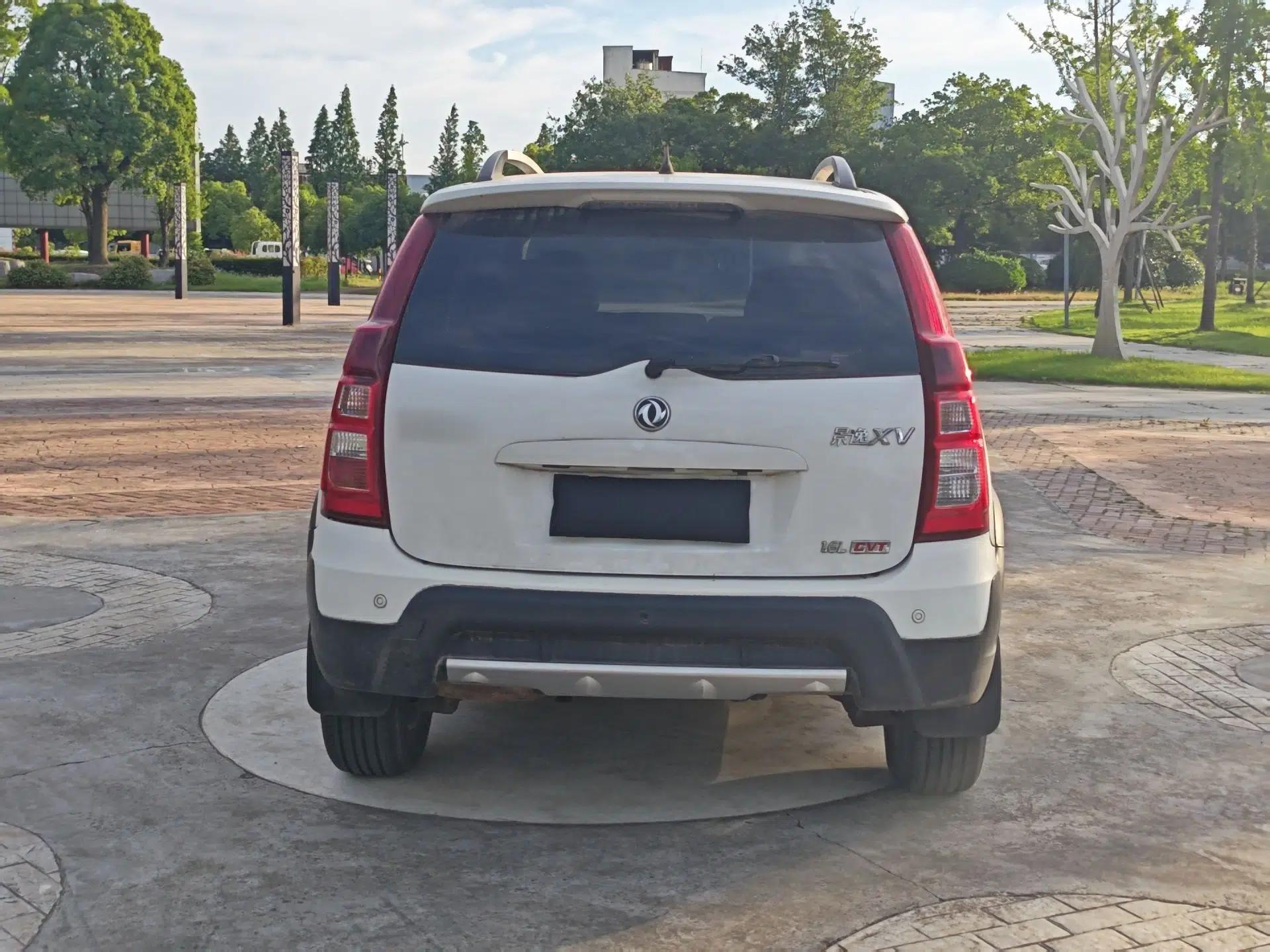 FORTHING Joyear XV 2015 1.6L CVT Luxury Model — миниатюра 16