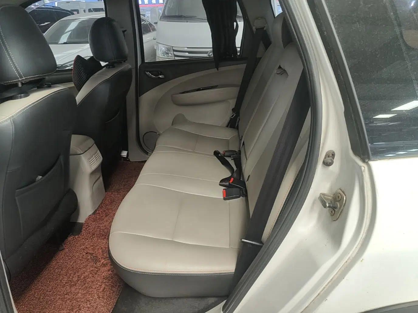 FORTHING Joyear XV 2015 1.6L CVT Luxury Model — миниатюра 30