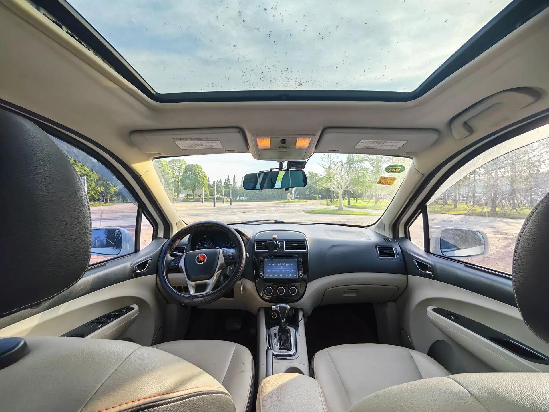FORTHING Joyear XV 2015 1.6L CVT Luxury Model — миниатюра 37