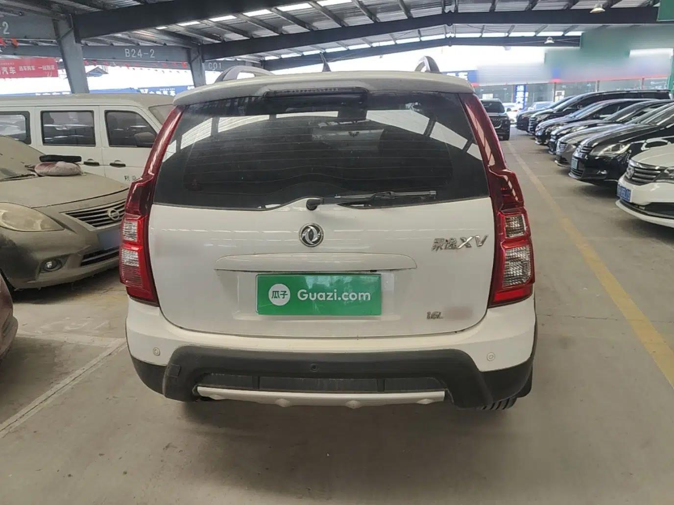 FORTHING Joyear XV 2015 1.6L CVT Luxury Model — миниатюра 5