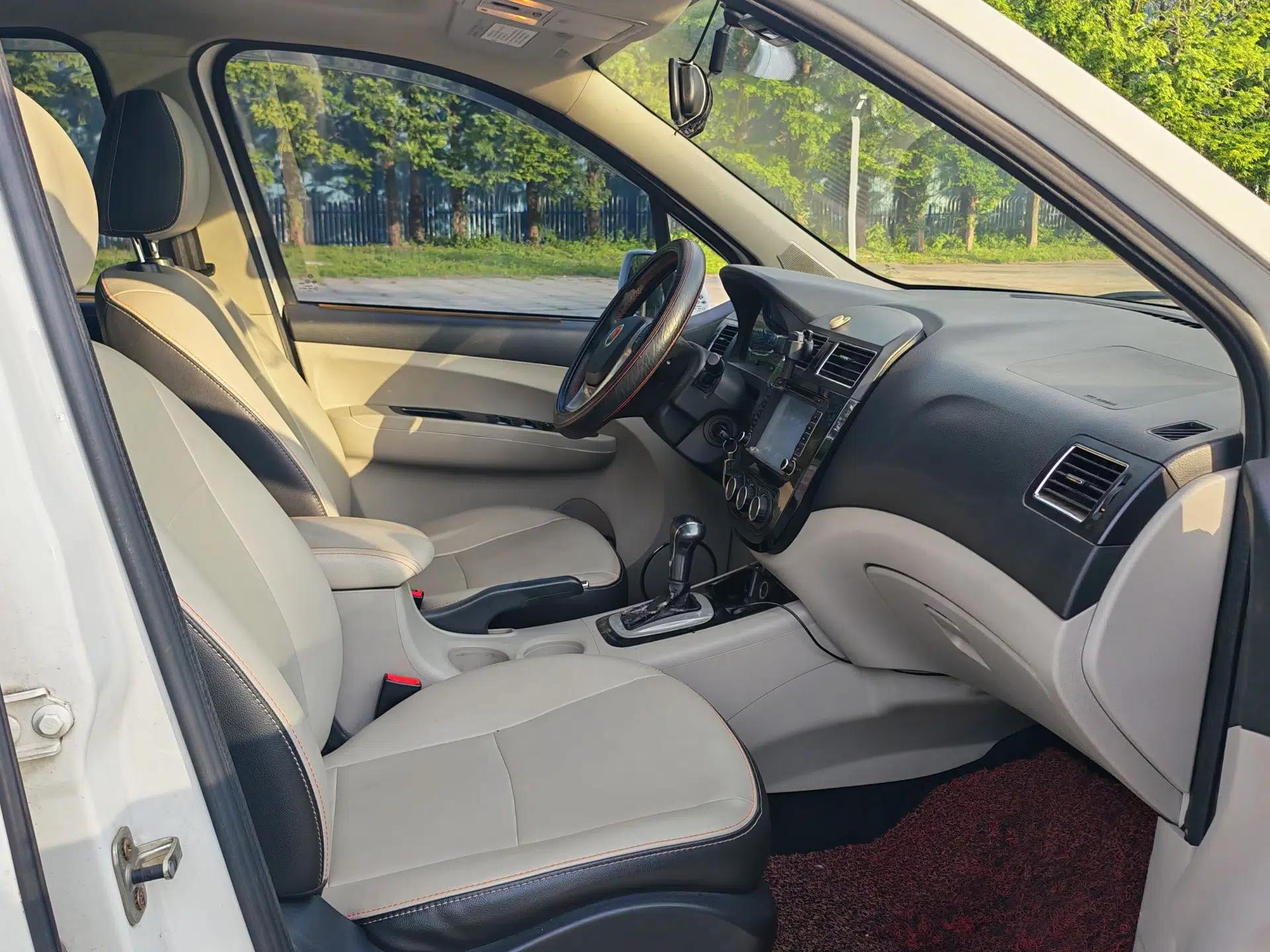 FORTHING Joyear XV 2015 1.6L CVT Luxury Model — миниатюра 43