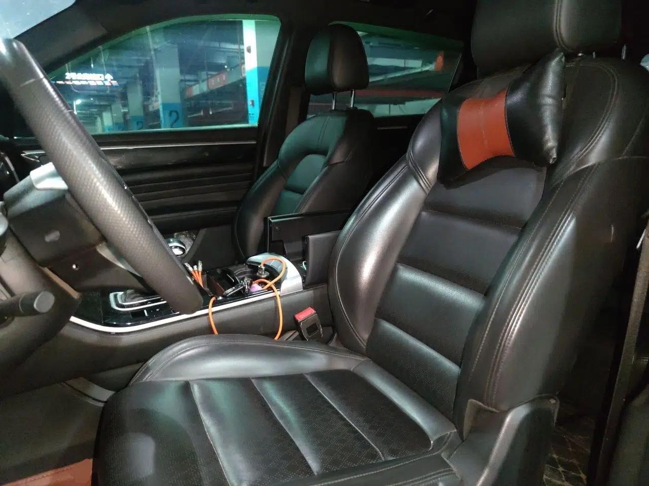 Dongfeng Fengon ix7 2020 2.0 TGDI Automatic Two-Wheel Drive Urban Luxury Edition — миниатюра 15