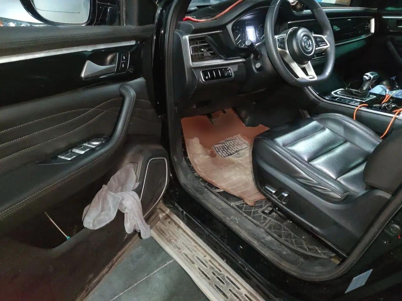 Dongfeng Fengon ix7 2020 2.0 TGDI Automatic Two-Wheel Drive Urban Luxury Edition — миниатюра 16