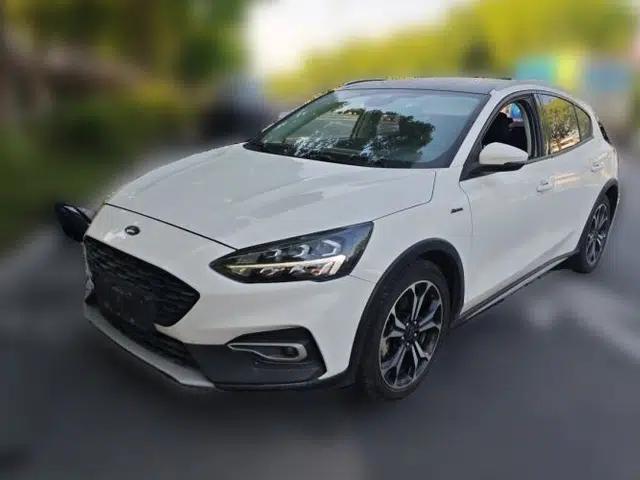 Ford Focus Active 2020 EcoBoost 180 Automatic Titanium Edition