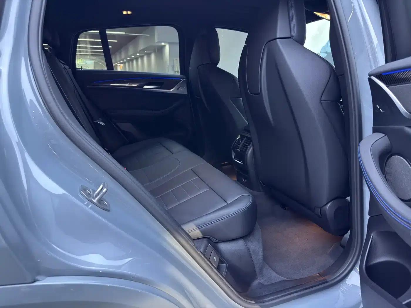 2022 BMW X4 M40i — миниатюра 18
