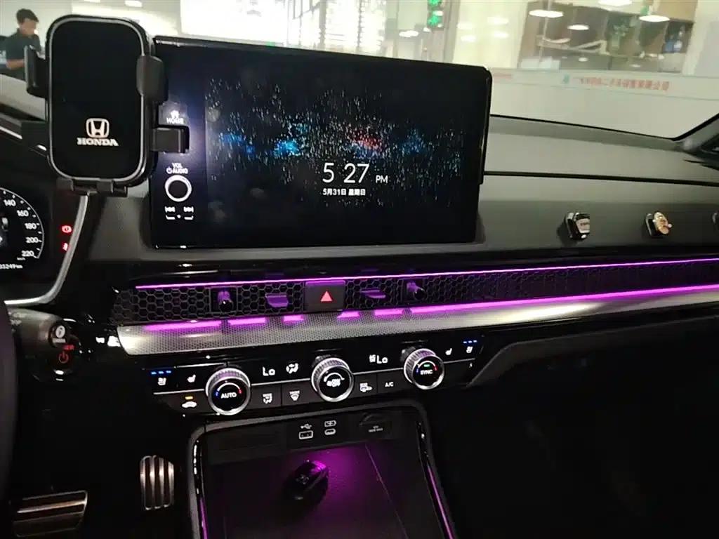 2023 Honda CR-V e:PHEV Premium Edition — миниатюра 13