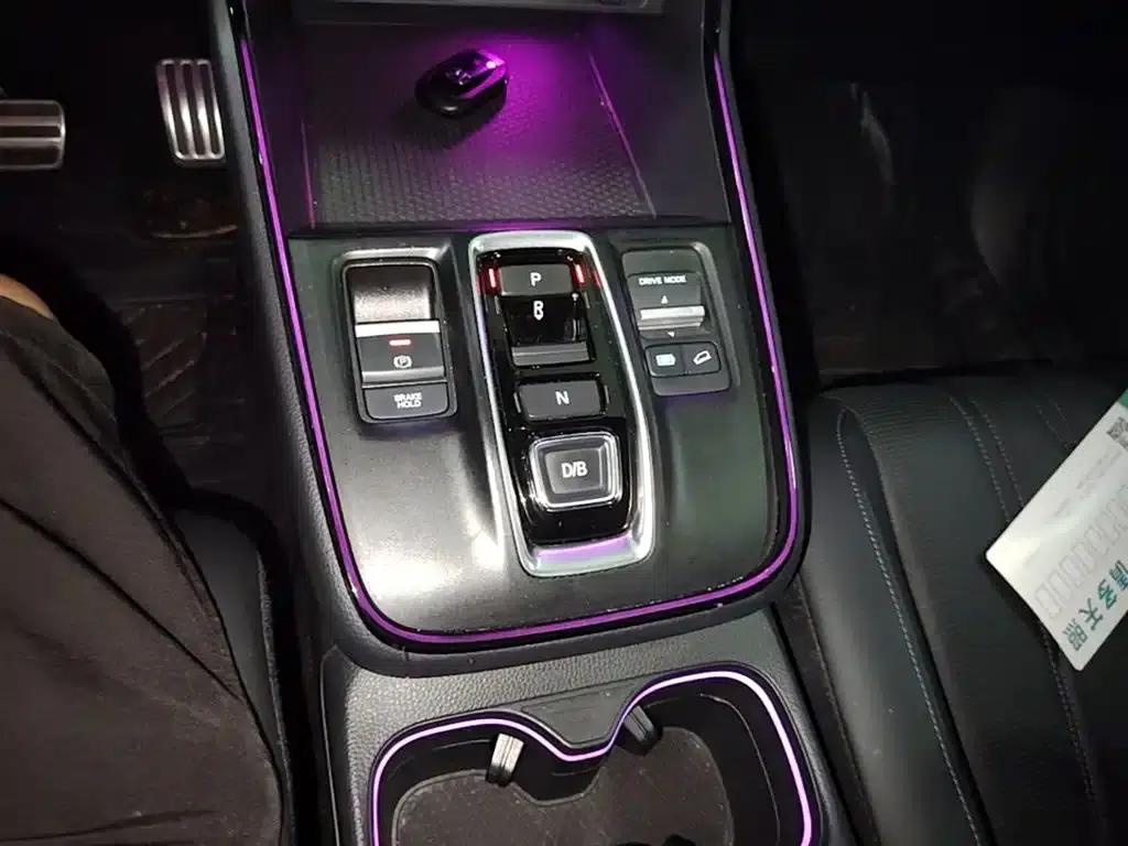 2023 Honda CR-V e:PHEV Premium Edition — миниатюра 14