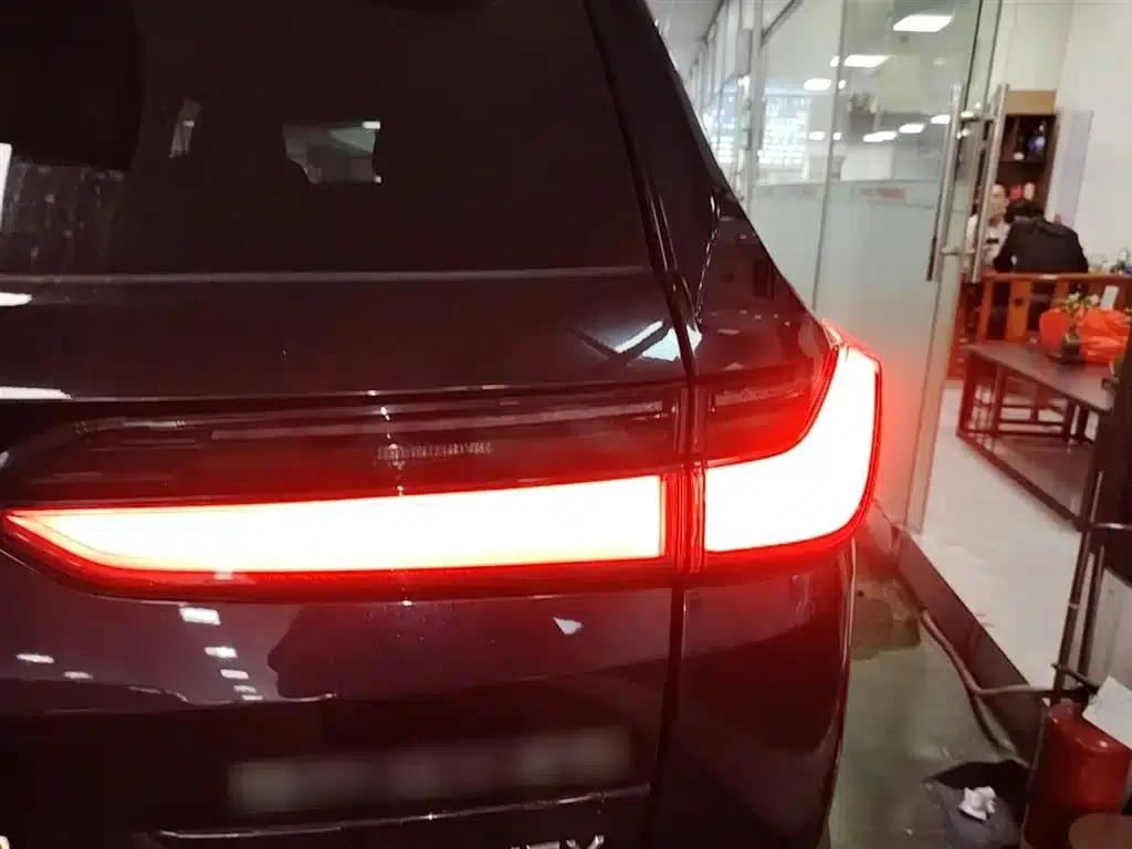 2023 Honda CR-V e:PHEV Premium Edition — миниатюра 8